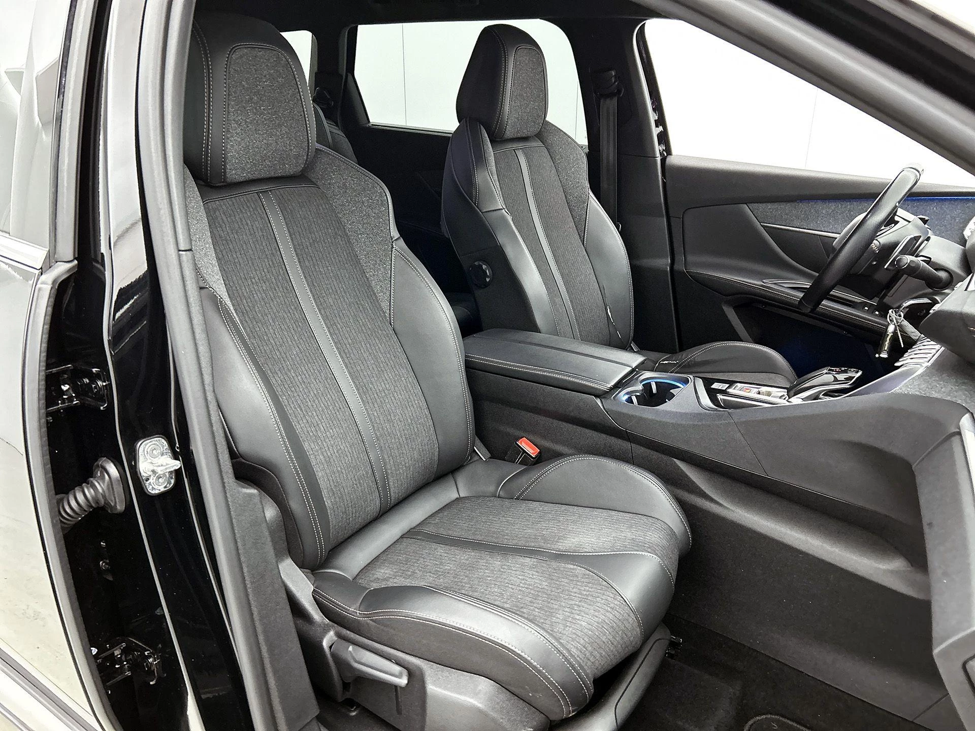 Peugeot-5008-image-41