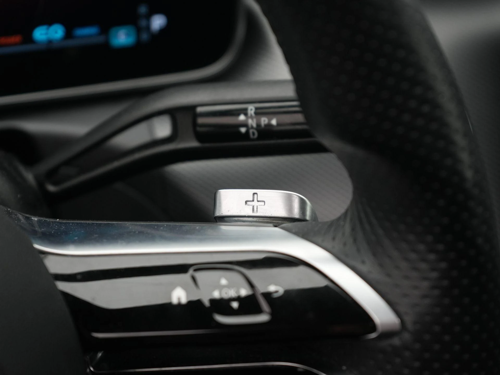 Mercedes-Benz-C-Klasse-image-29