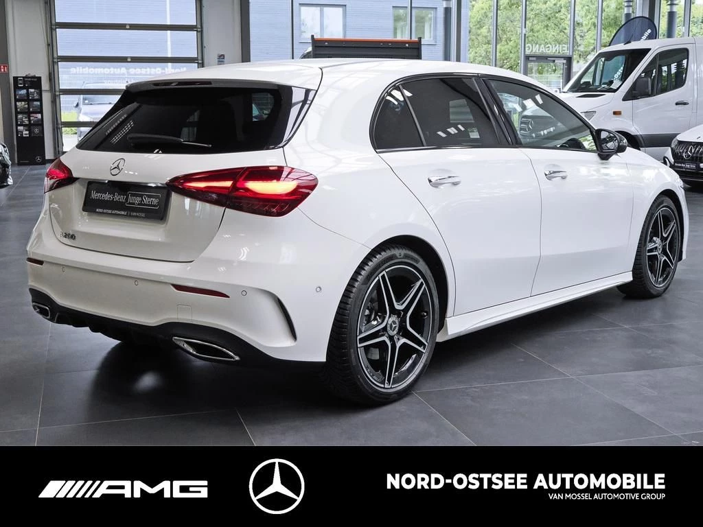 Mercedes-Benz A-Klasse 200 AMG NIGHT SHZ MBUX KEYLESS-GO AMG Line