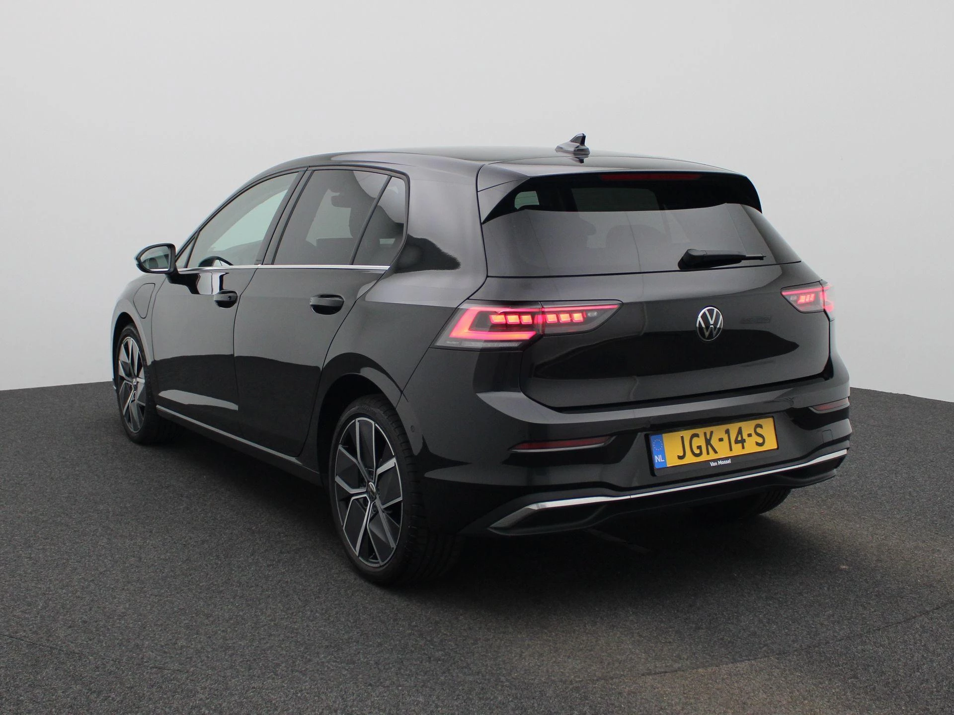 Volkswagen Golf 1.5 eHybrid Style Edition 204 PK|