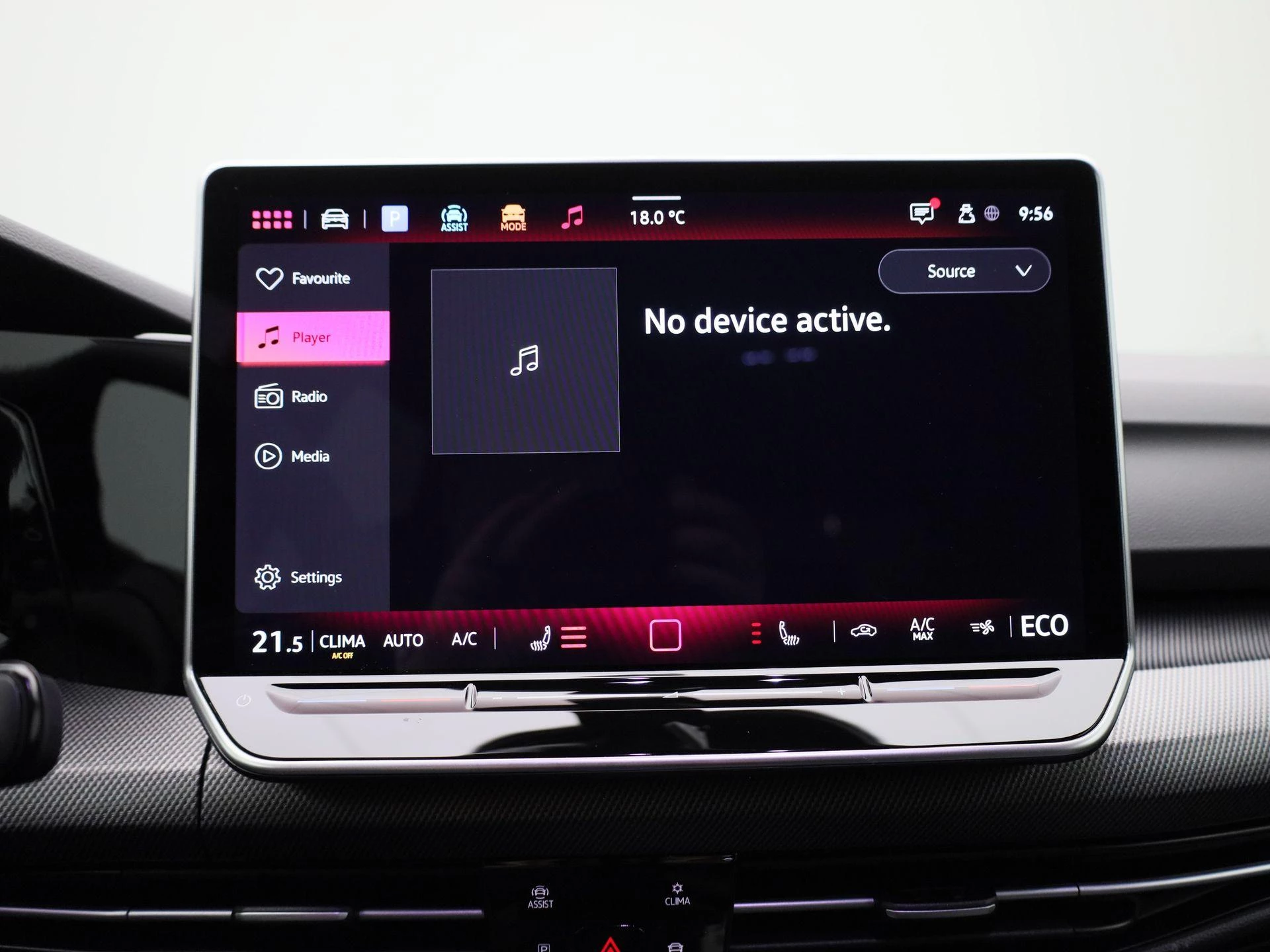 Volkswagen-Golf-image-22