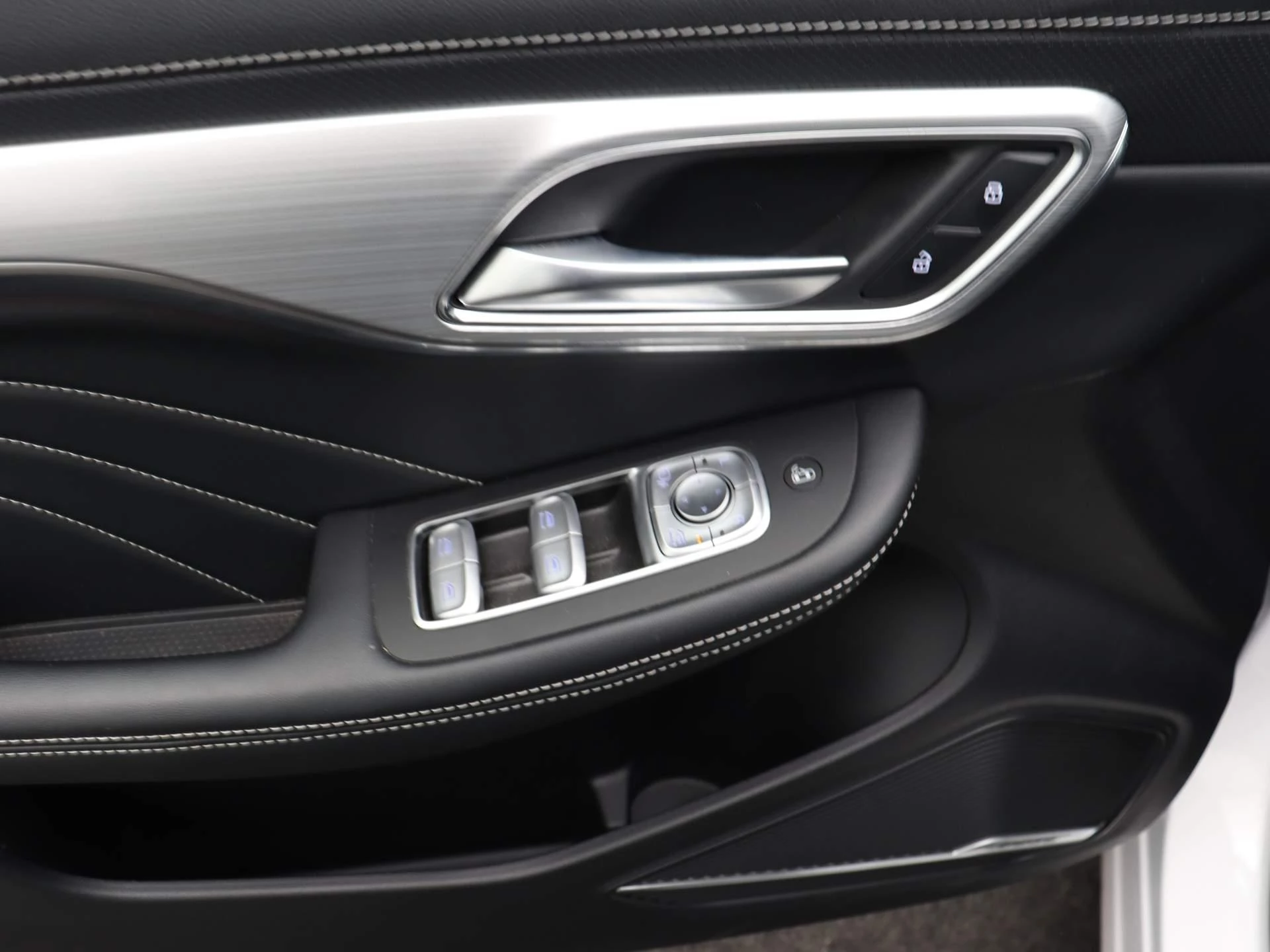 MG-Marvel R-image-20