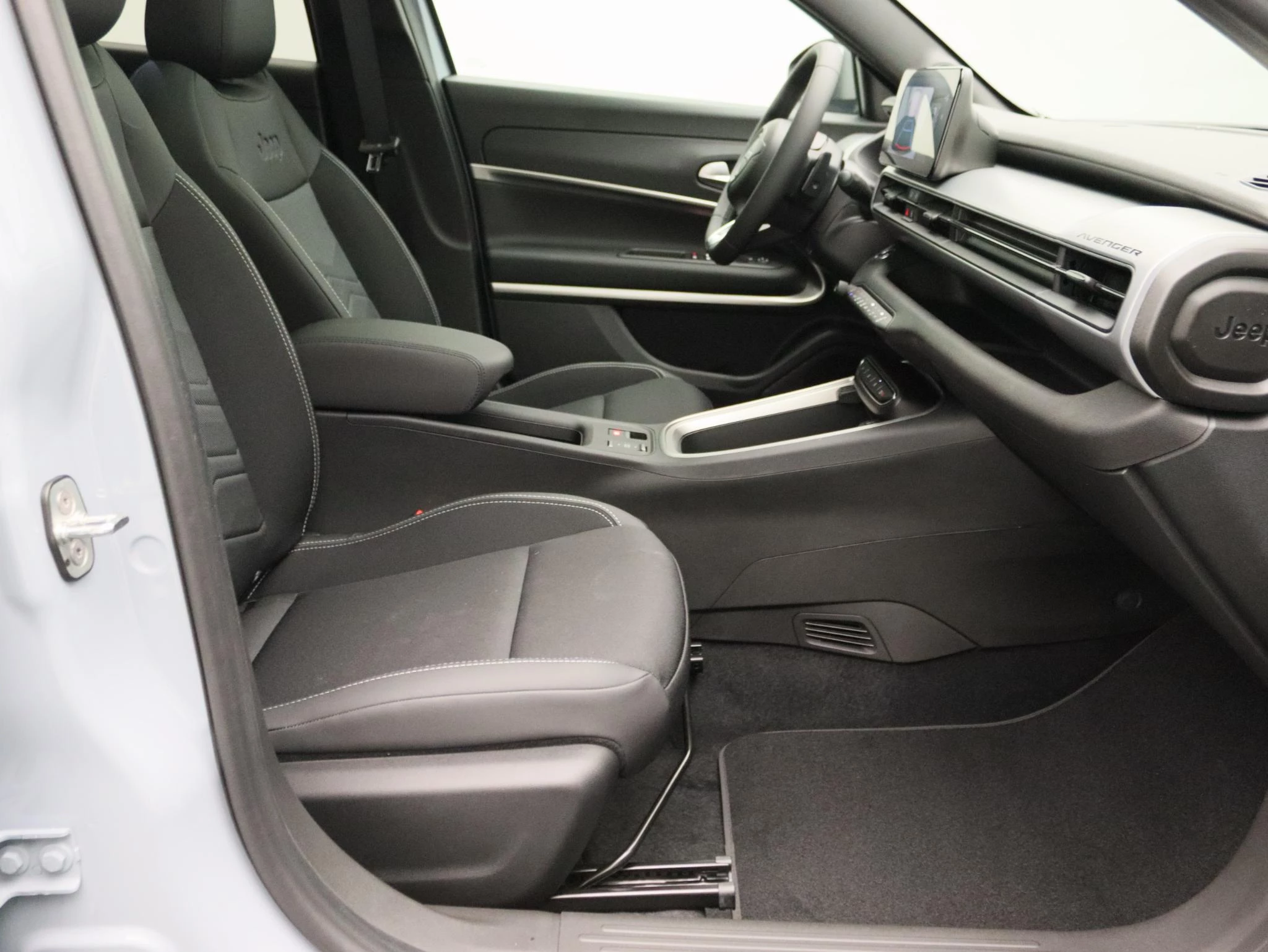 Jeep-Avenger-image-13