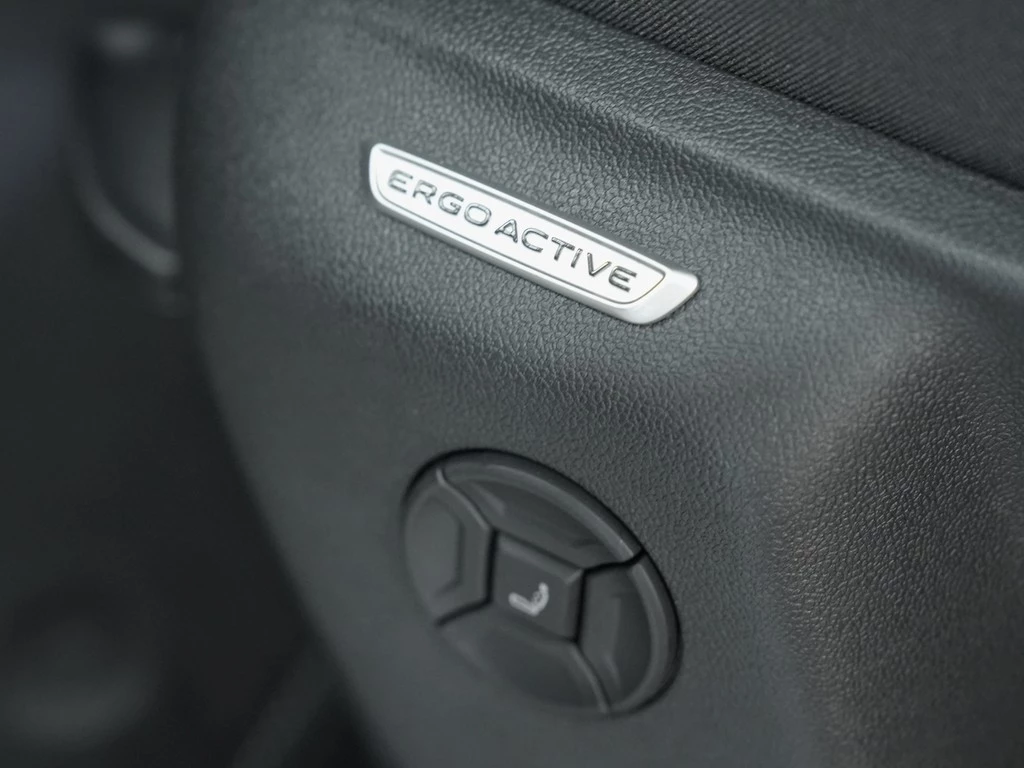 Volkswagen Tiguan R-Line 1,5 l eHybrid OPF 110 kW (150 PS) / 85 kW (115 PS) 6-Gang-Doppelkupplungsgetriebe DSG