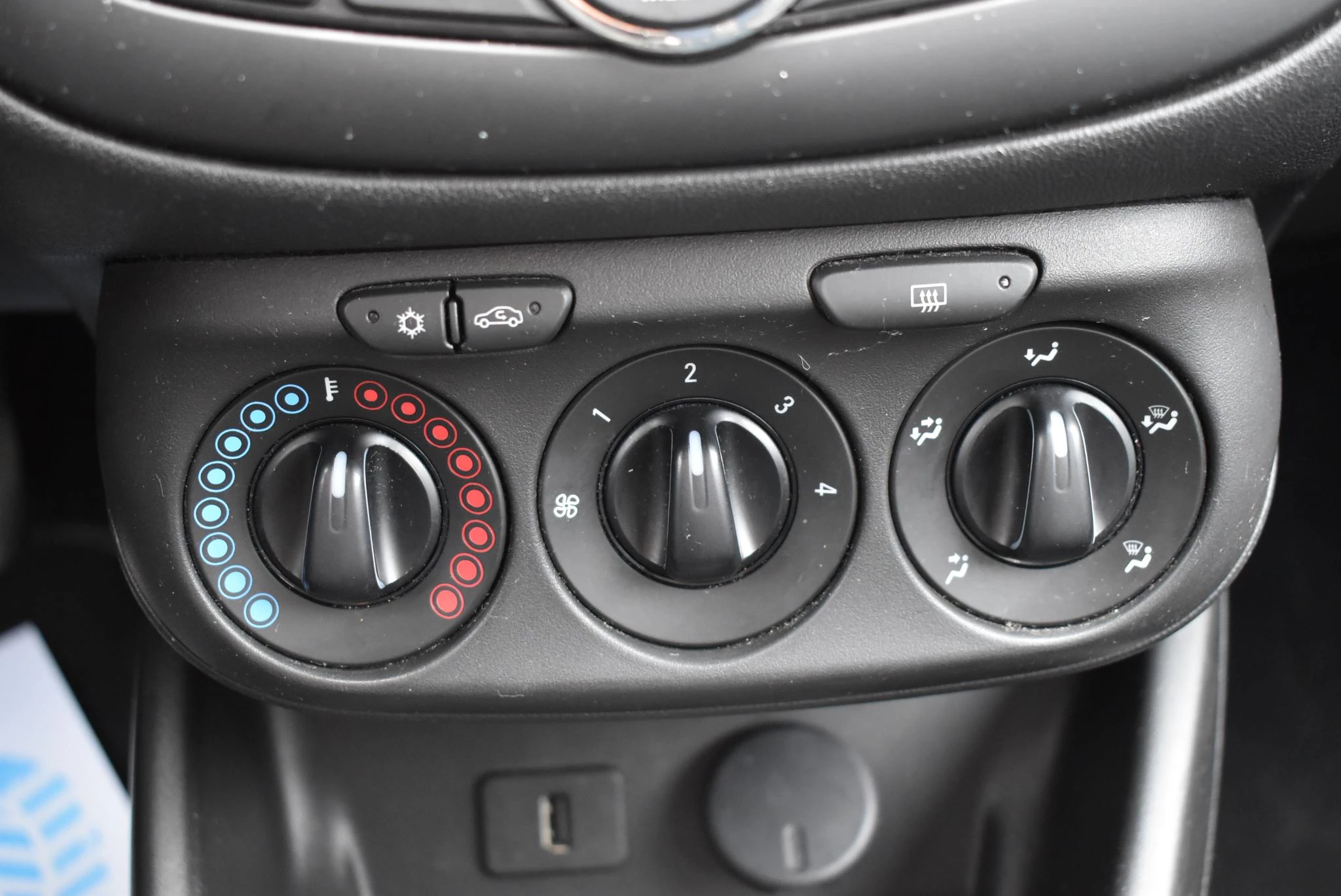 Opel-Corsa-image-23