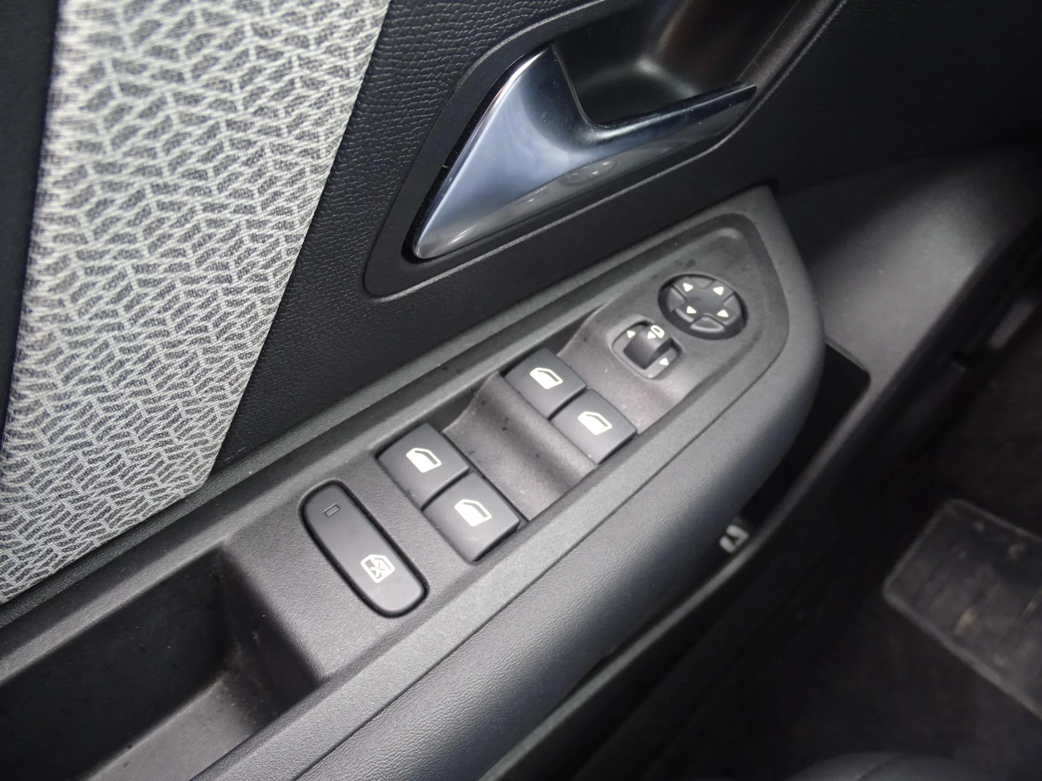 Citroën-C4-image-23
