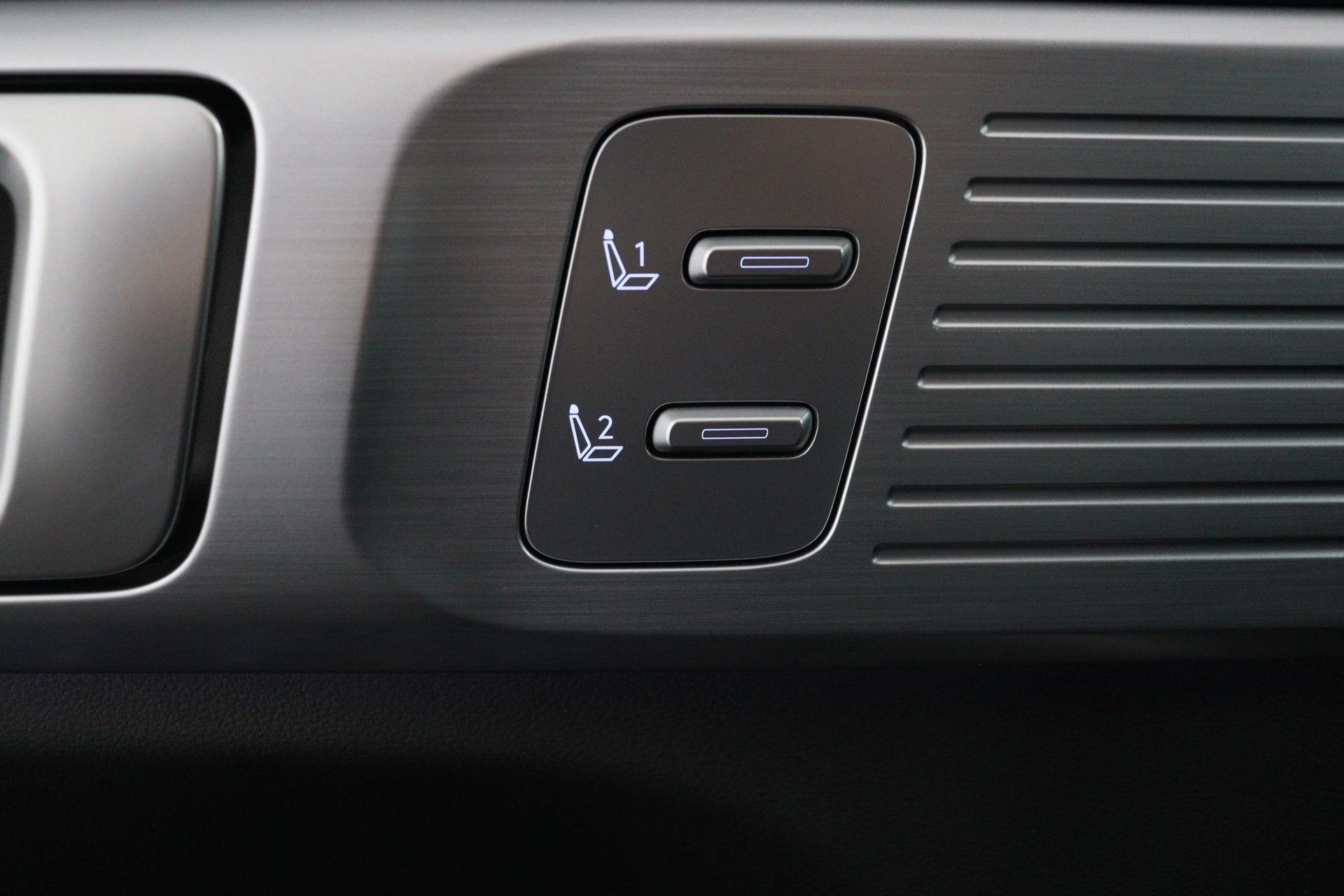 Hyundai-Santa Fe-image-55