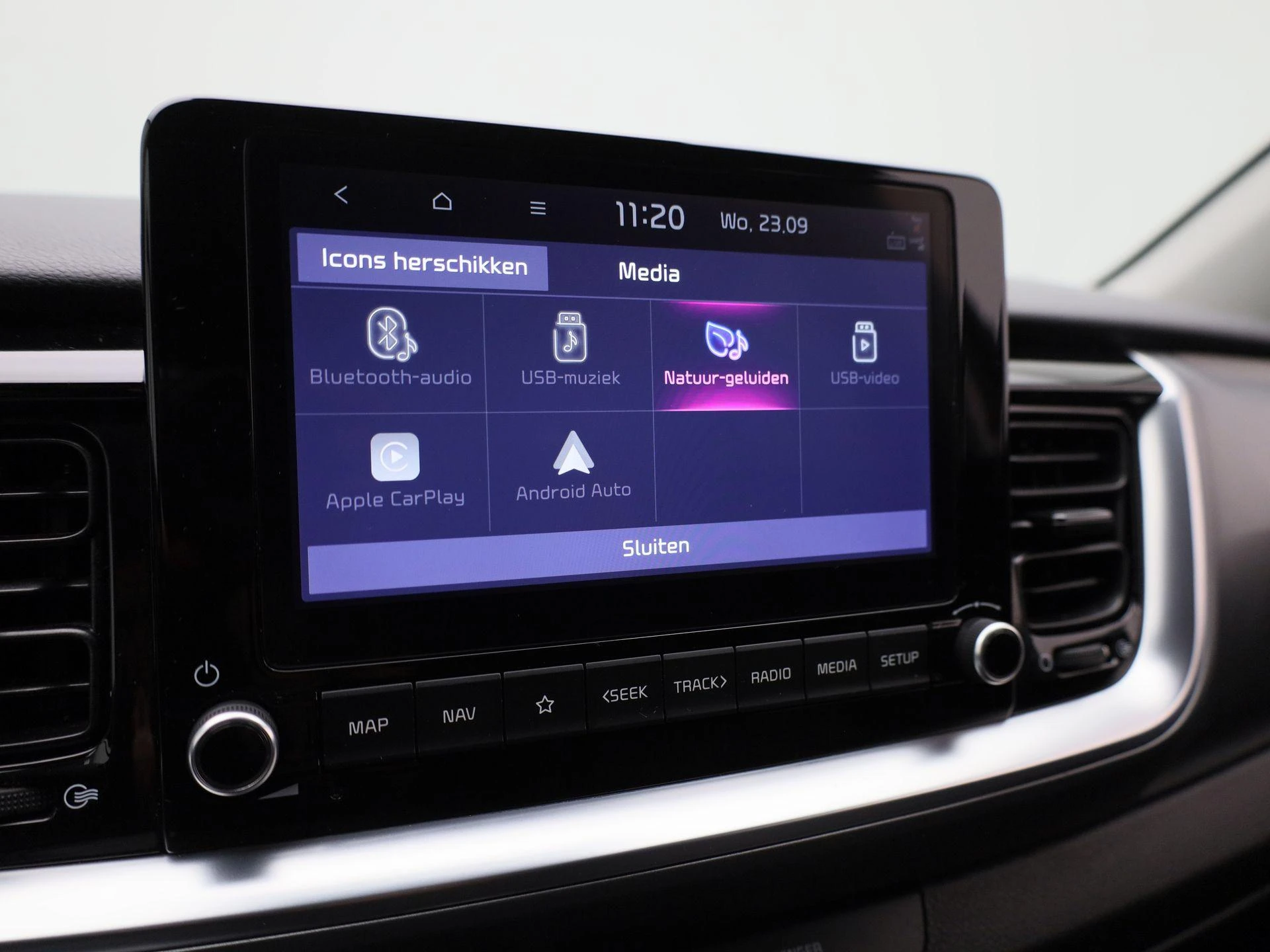 Kia-Stonic-image-26