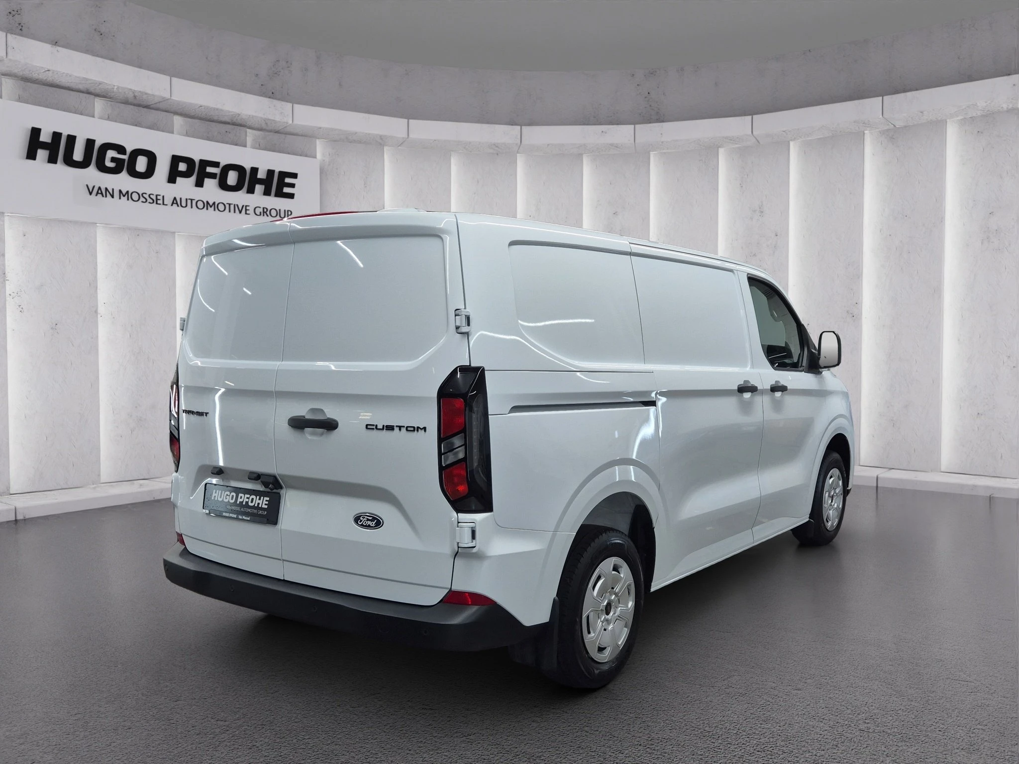 Ford-Transit Custom-image-4