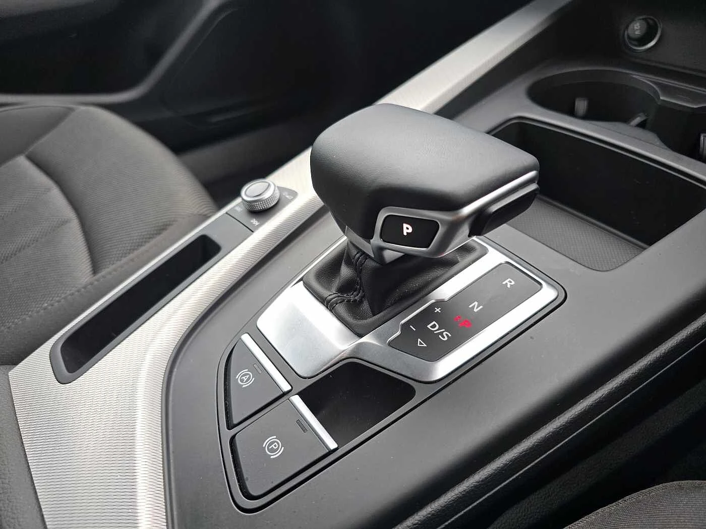 Audi-A4-image-7