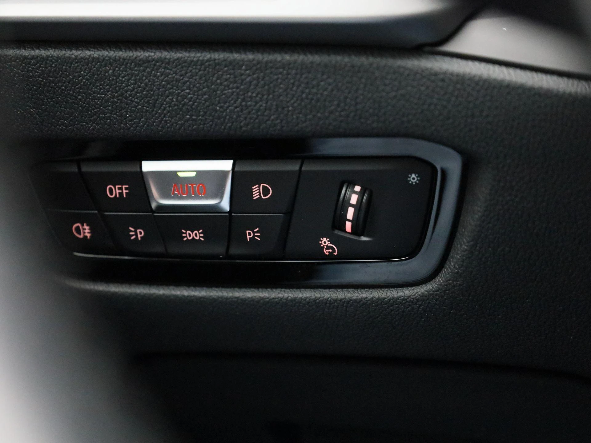 BMW-3 Serie-image-18