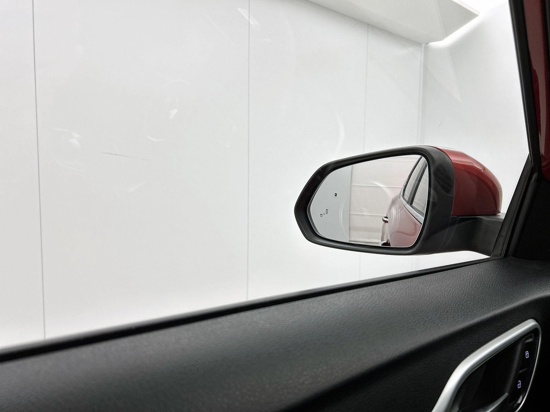 MG-ZS EV-image-16