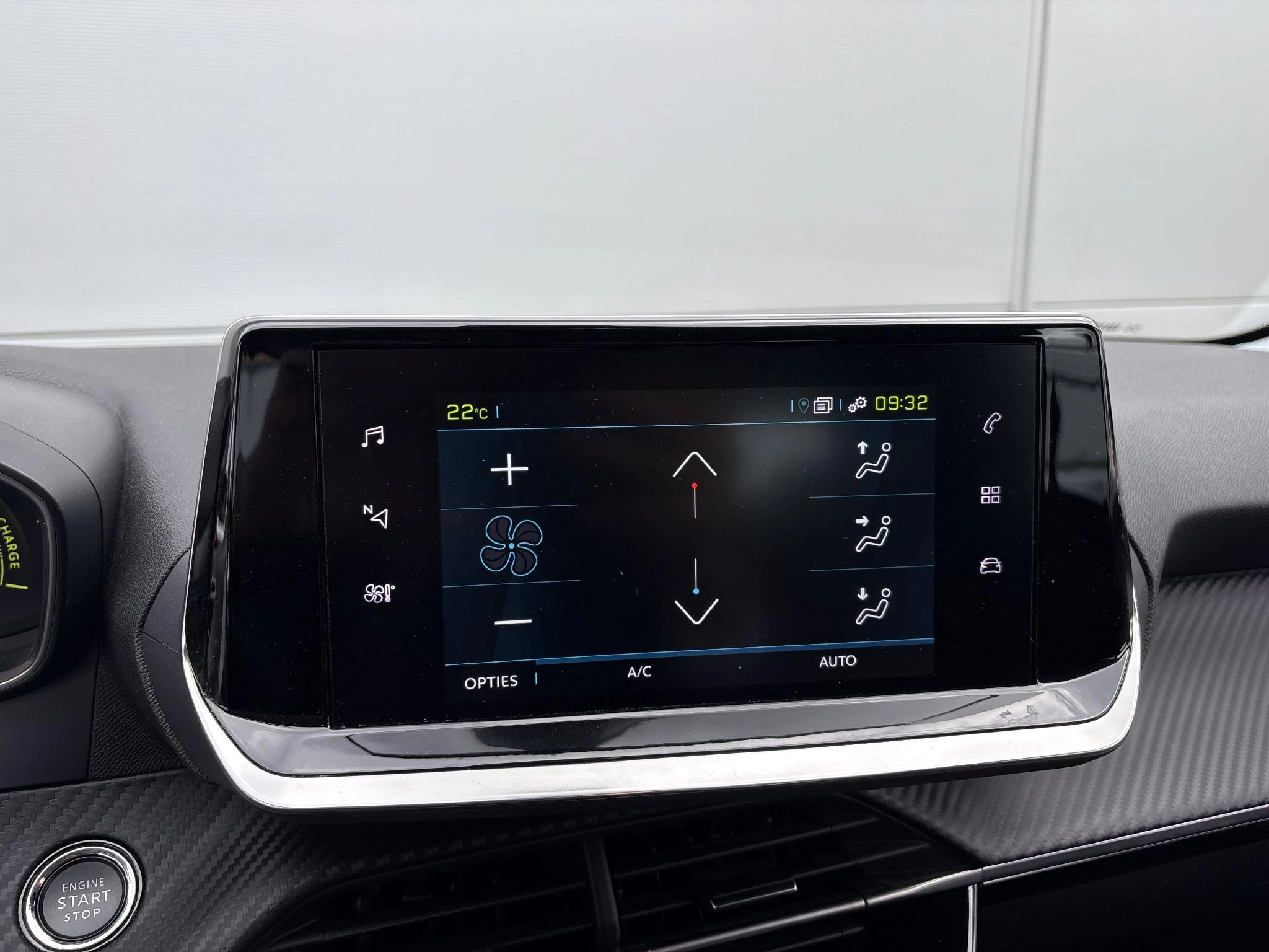 Peugeot e-208 EV Active Pack 50 kWh
