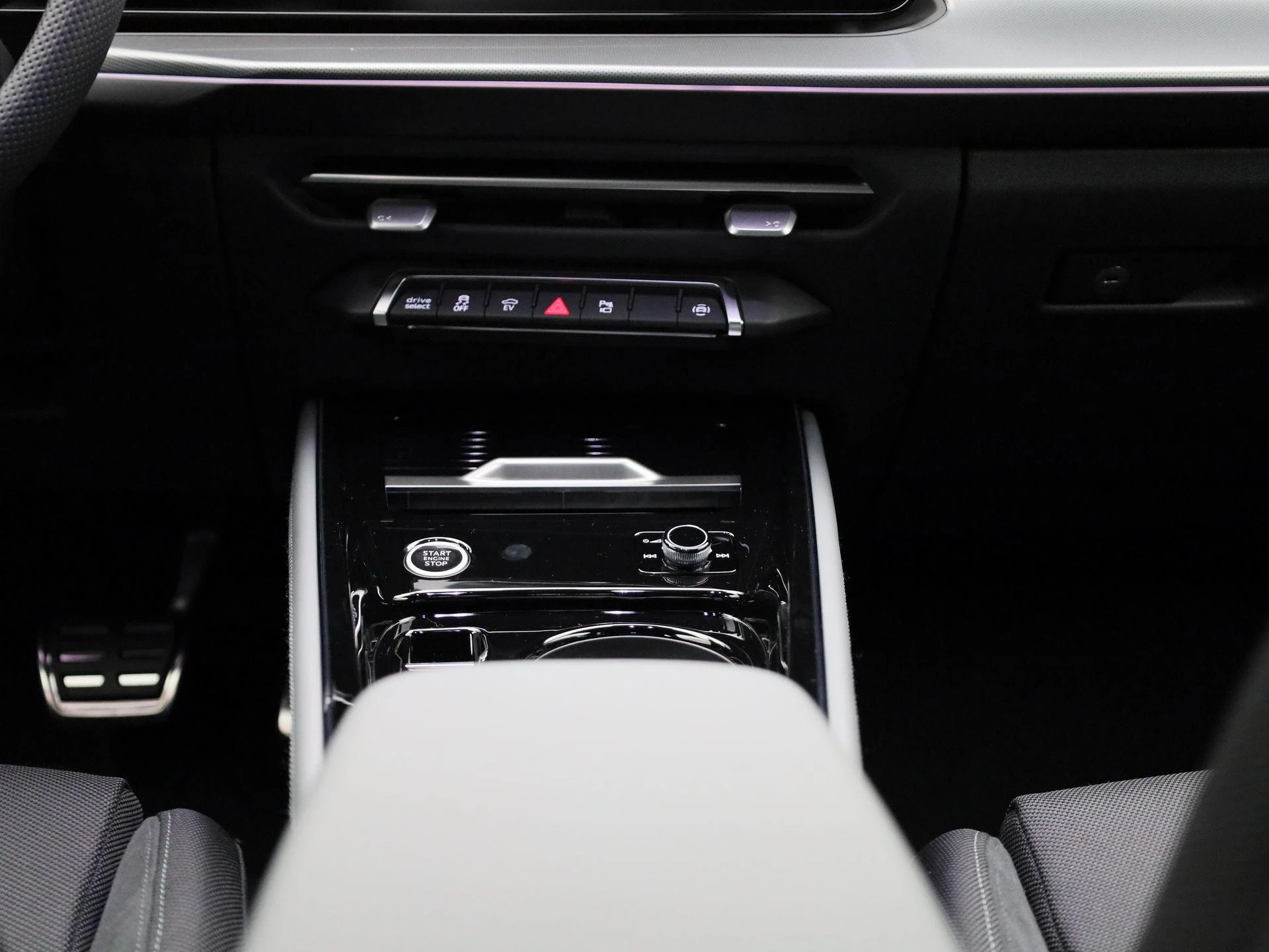 Audi-Q3-image-9