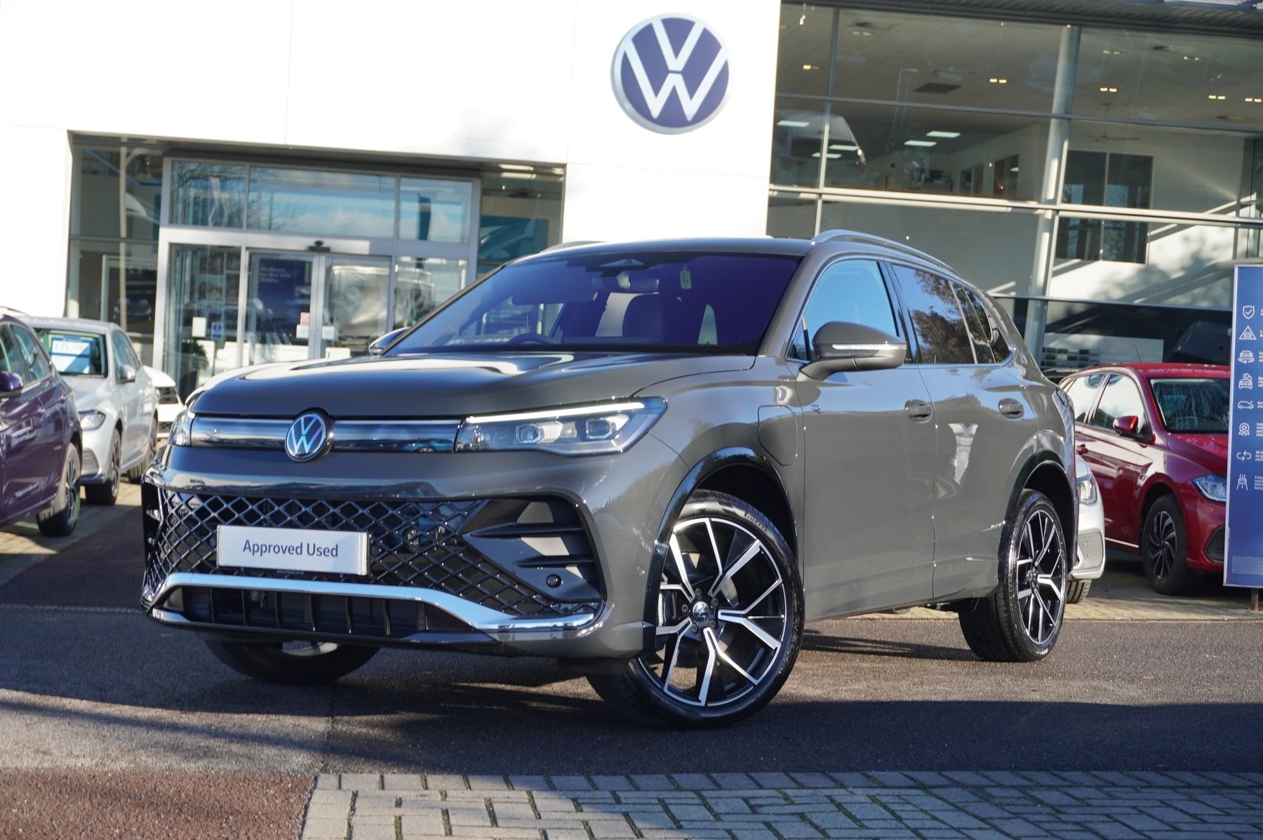 Volkswagen-Tiguan-image-19