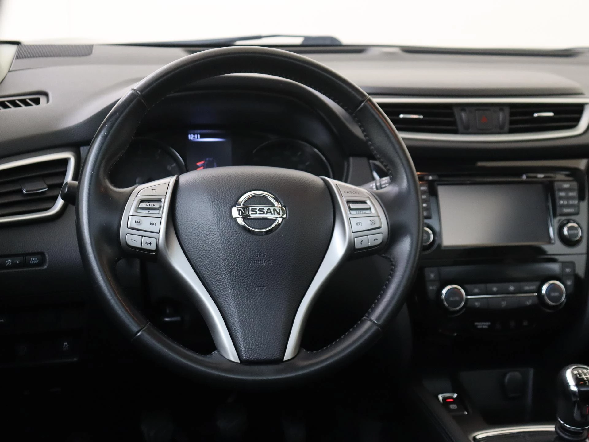 Nissan-QASHQAI-image-9