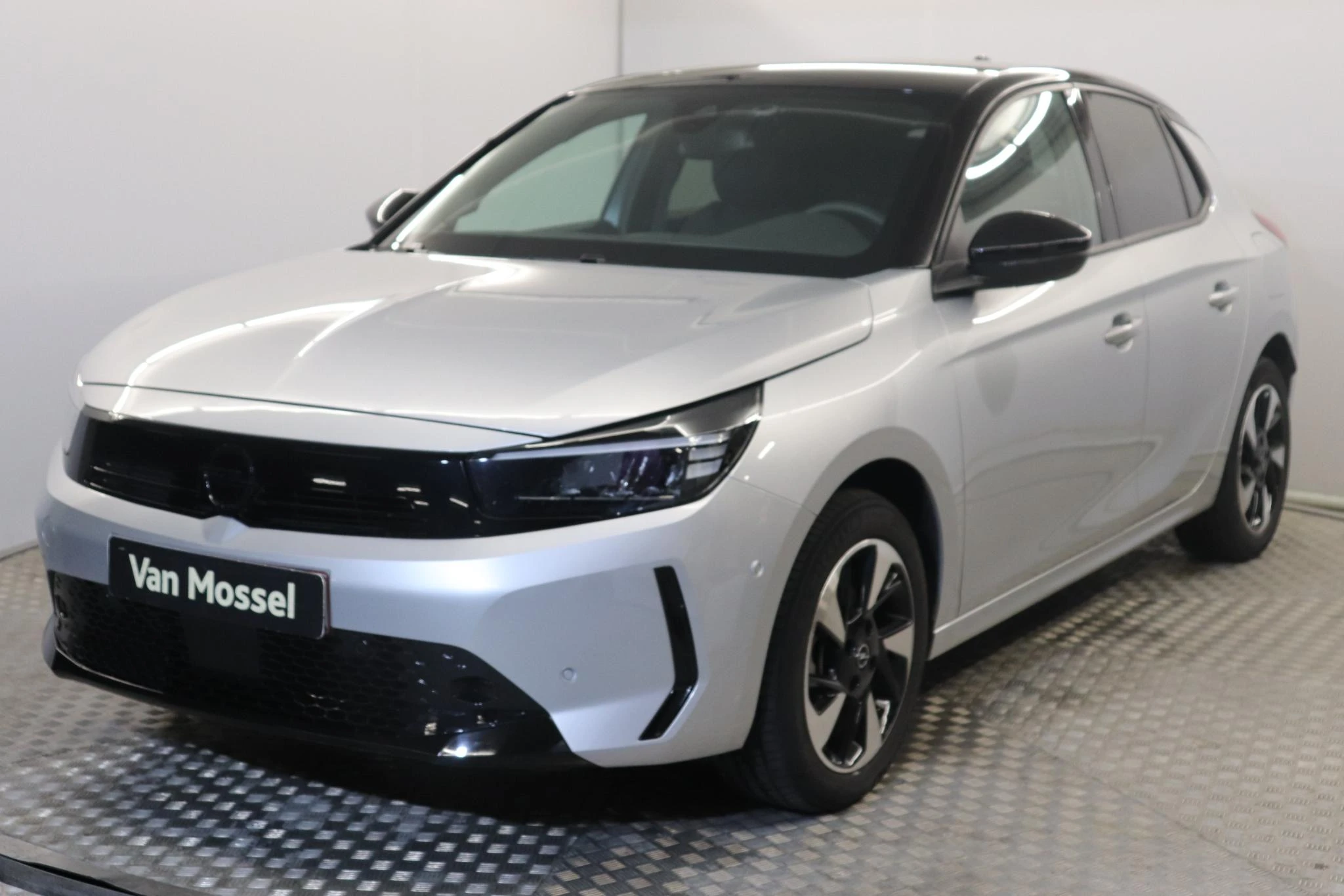 Opel-Corsa-image-0