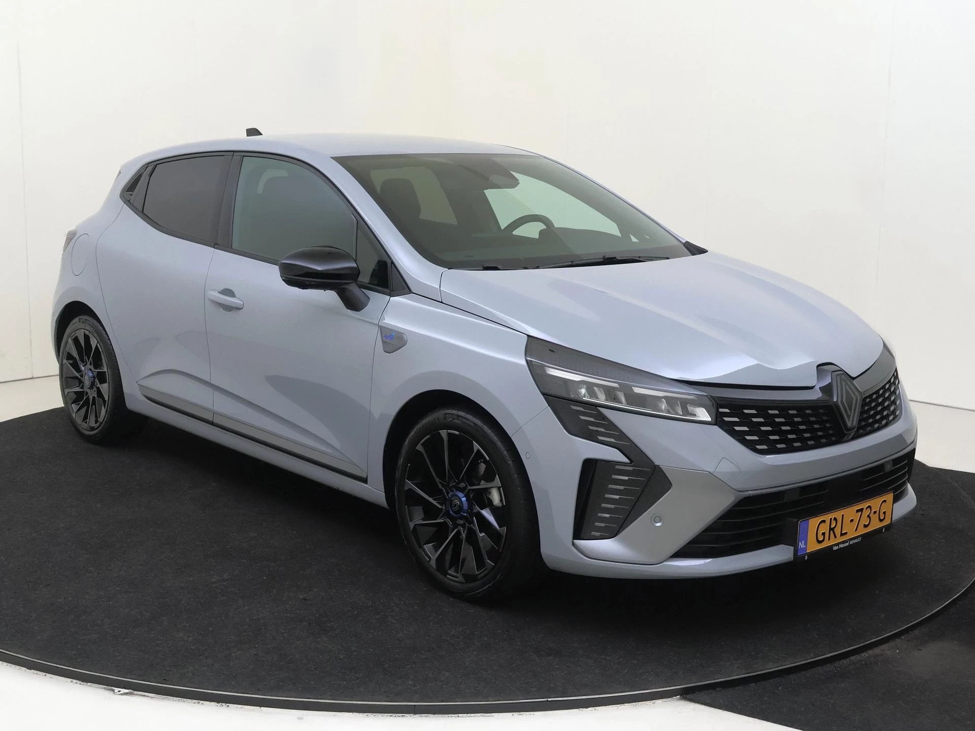 Renault-Clio-image-1