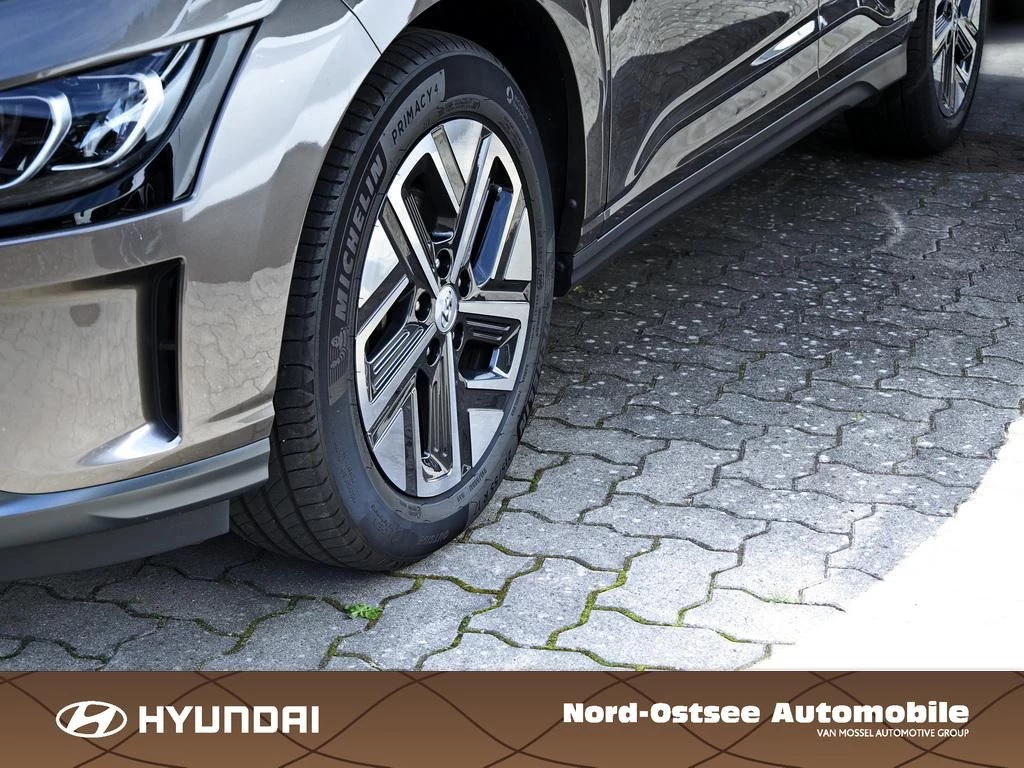 Hyundai Kona PRIME ELEKTRO 2WD SHZ LHZ HUD NAVI LED NAVI Prime