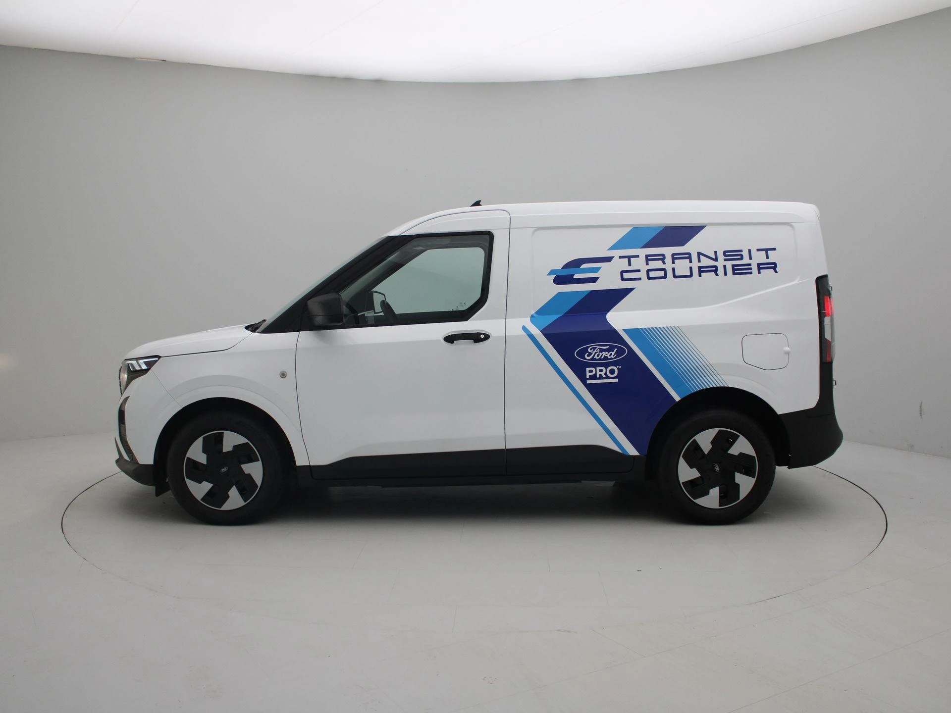 Ford-E-Transit-image-3