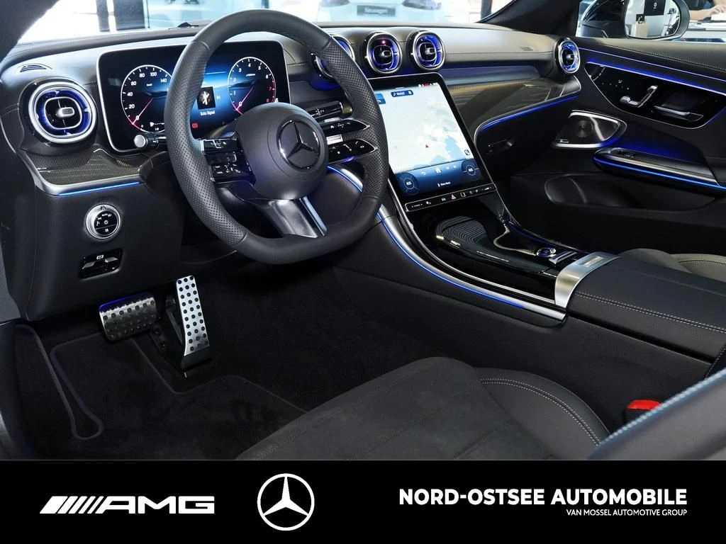 Mercedes-Benz CLE 200 AMG NIGHT PANO DIGITAL-LIGHT BURMESTER AMG Line