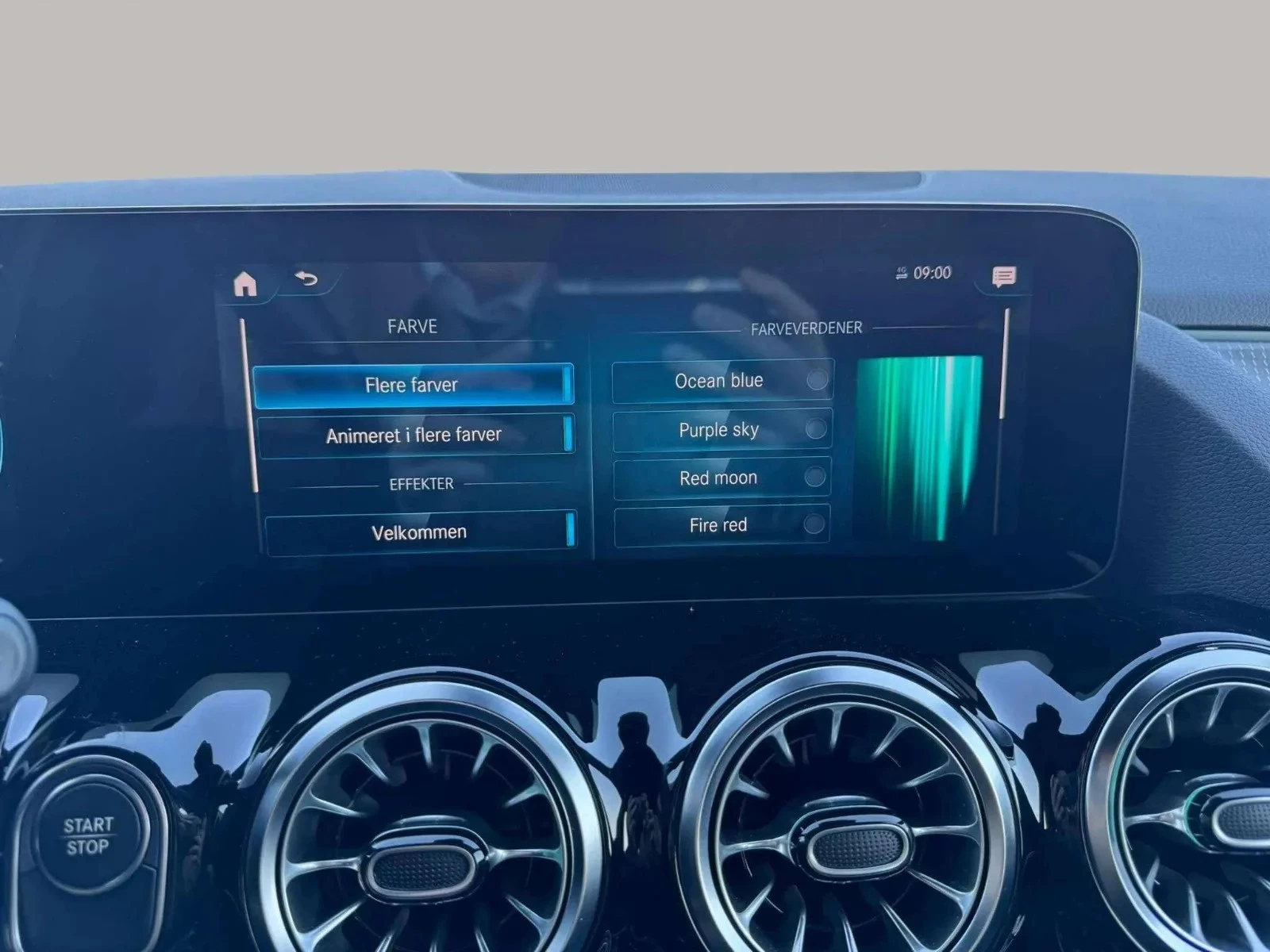 Mercedes-Benz-EQA-image-12