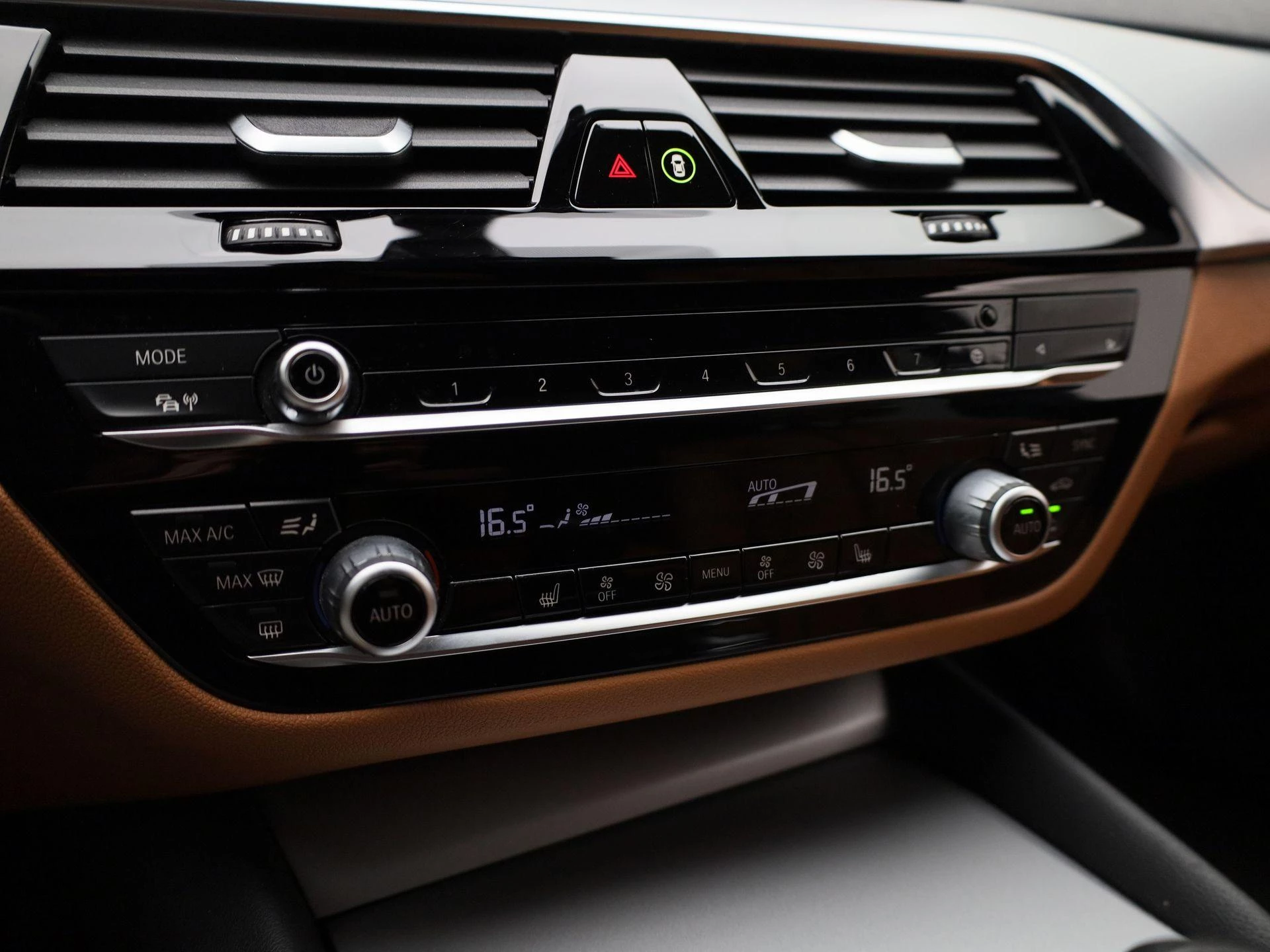 BMW-5 Serie-image-24