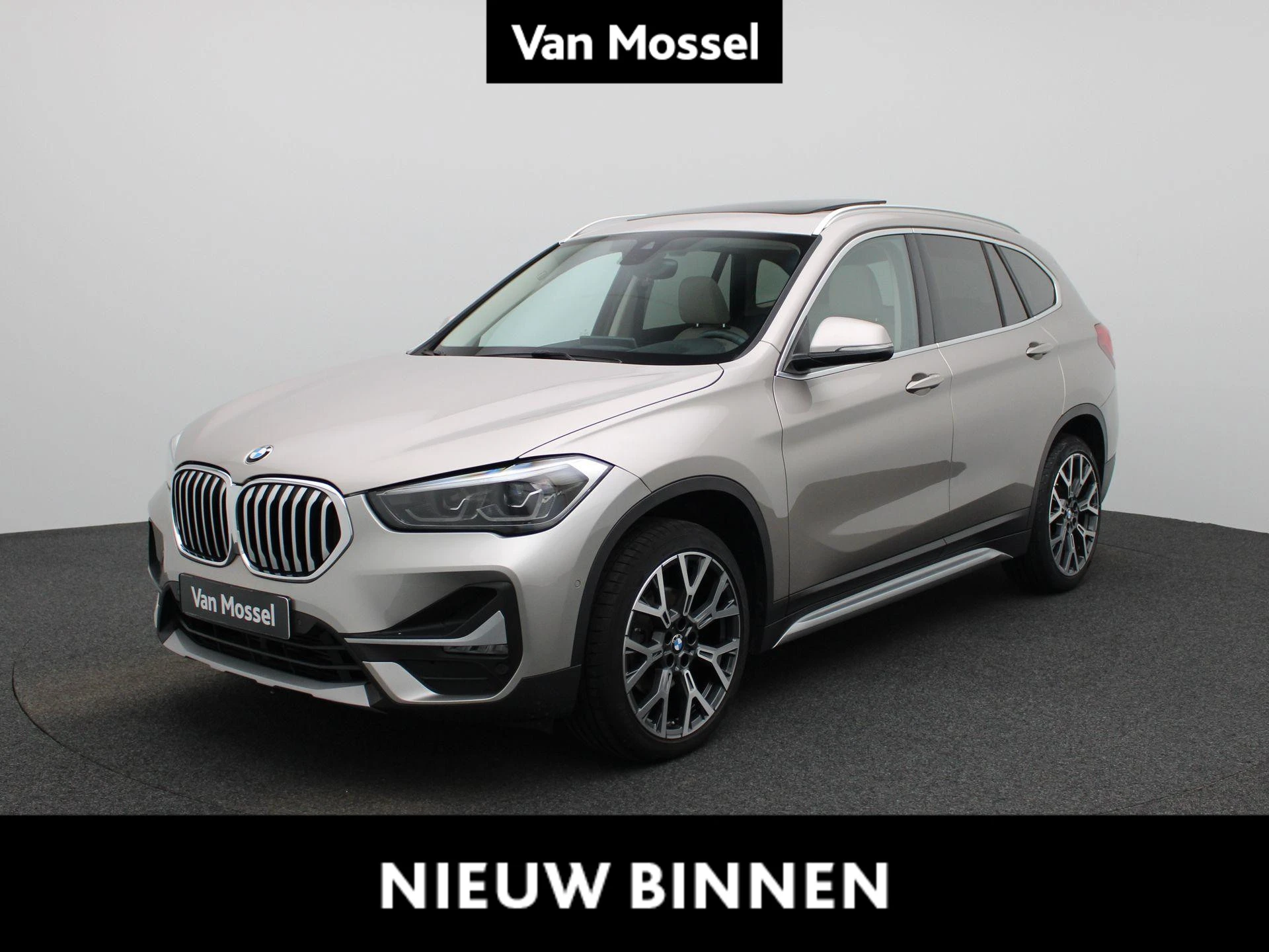 BMW-X1-image-0