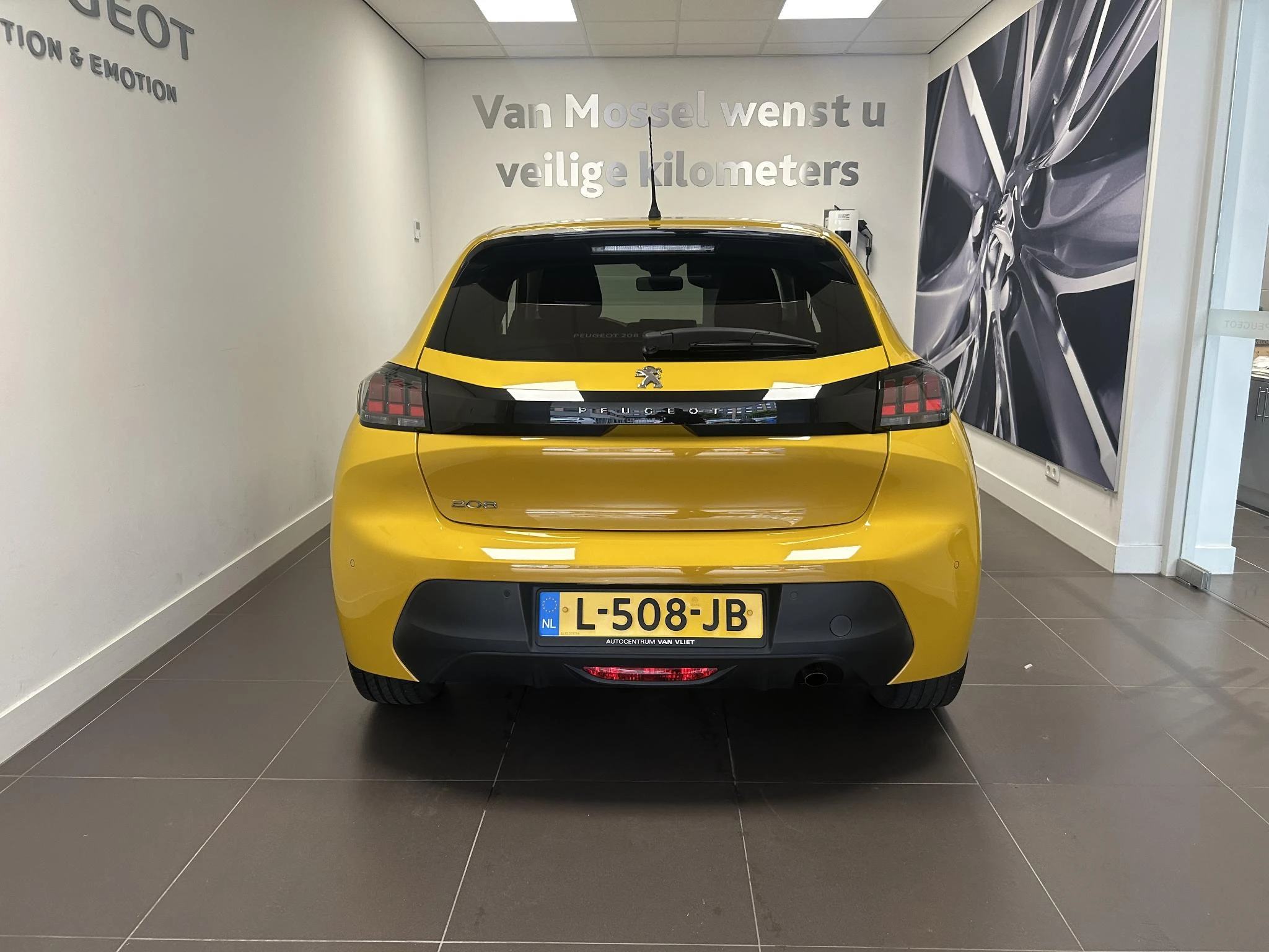 Peugeot-208-image-3