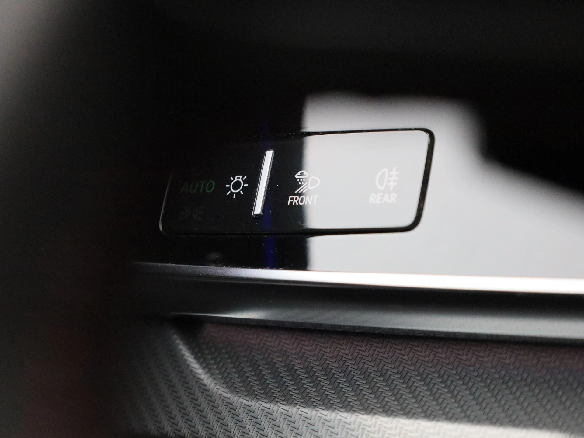Audi-Q8-image-35