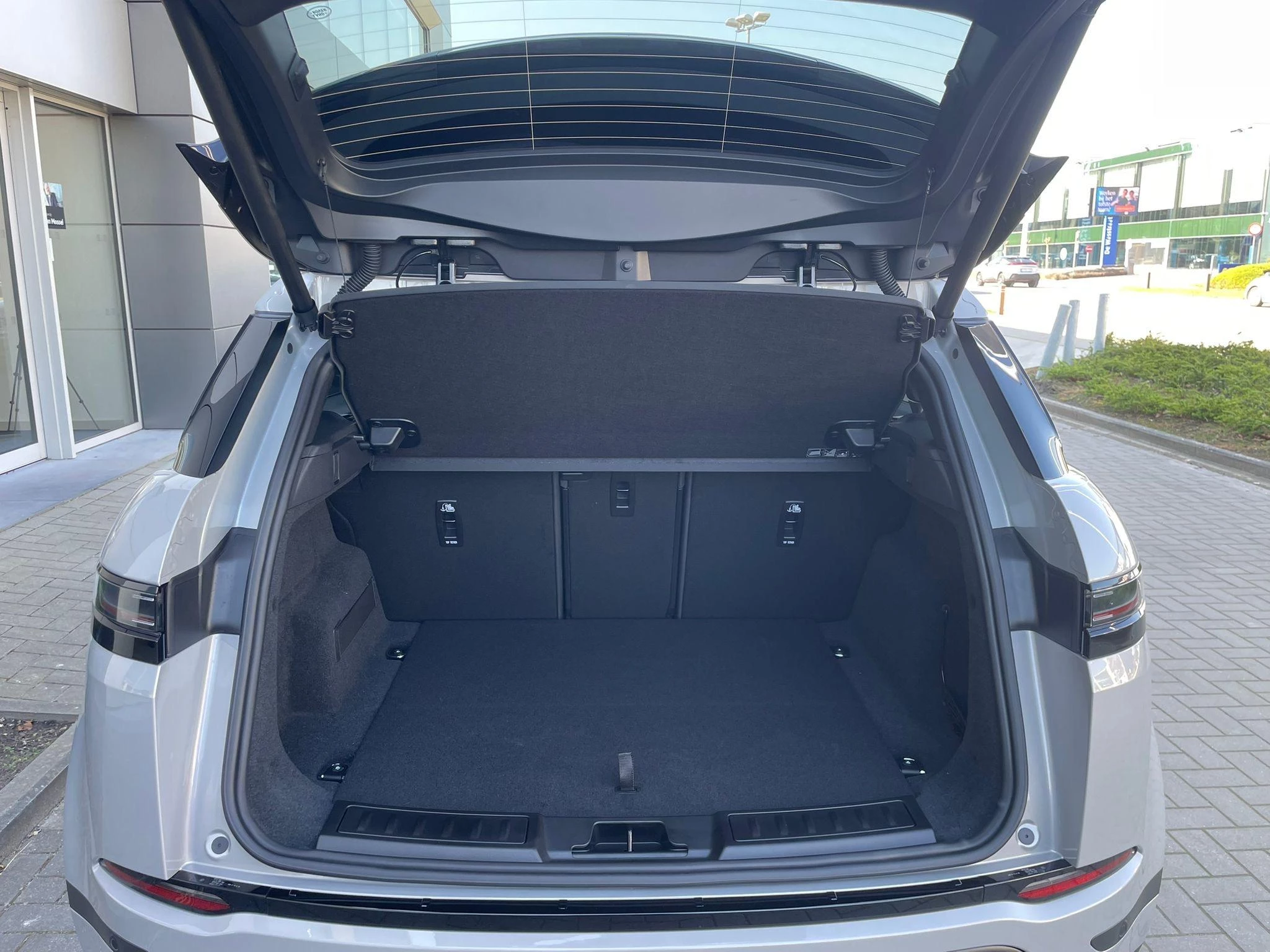 Land Rover Range Rover Evoque P160 S FWD Auto. 26.5MY