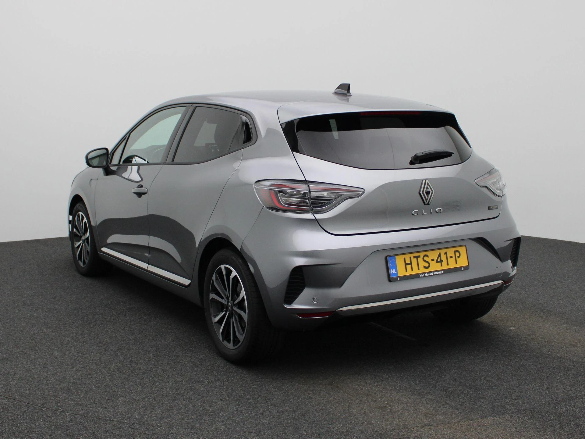Renault-Clio-image-1