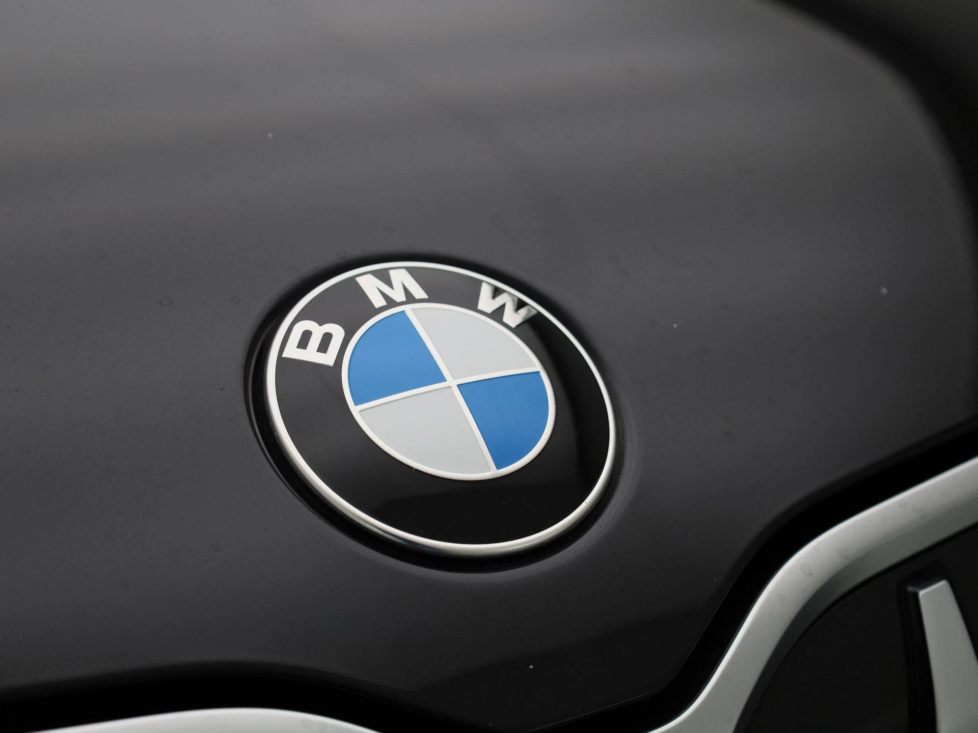 BMW X1 sDrive20i (115 kW)