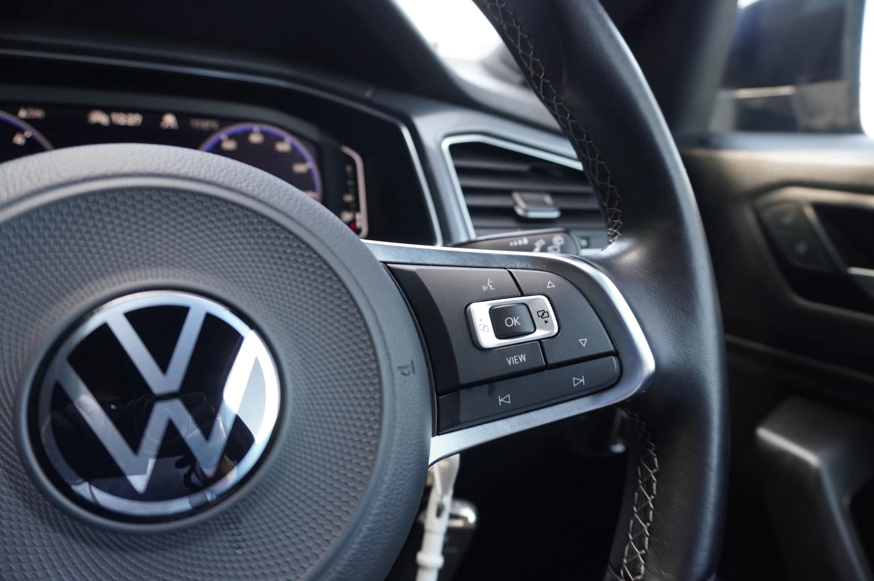 Volkswagen T-Roc 2.0 TDI EVO R-Line 5dr