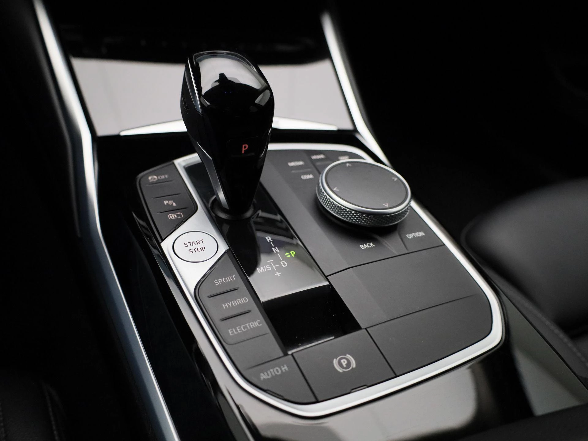 BMW-3 Serie-image-24