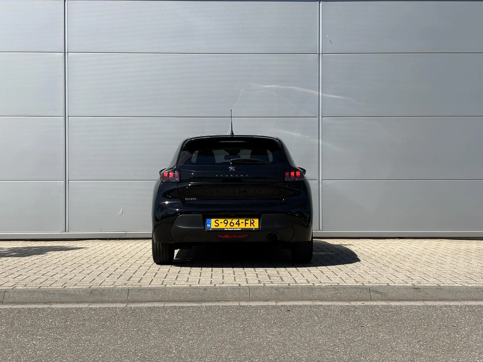 Peugeot-208-image-4