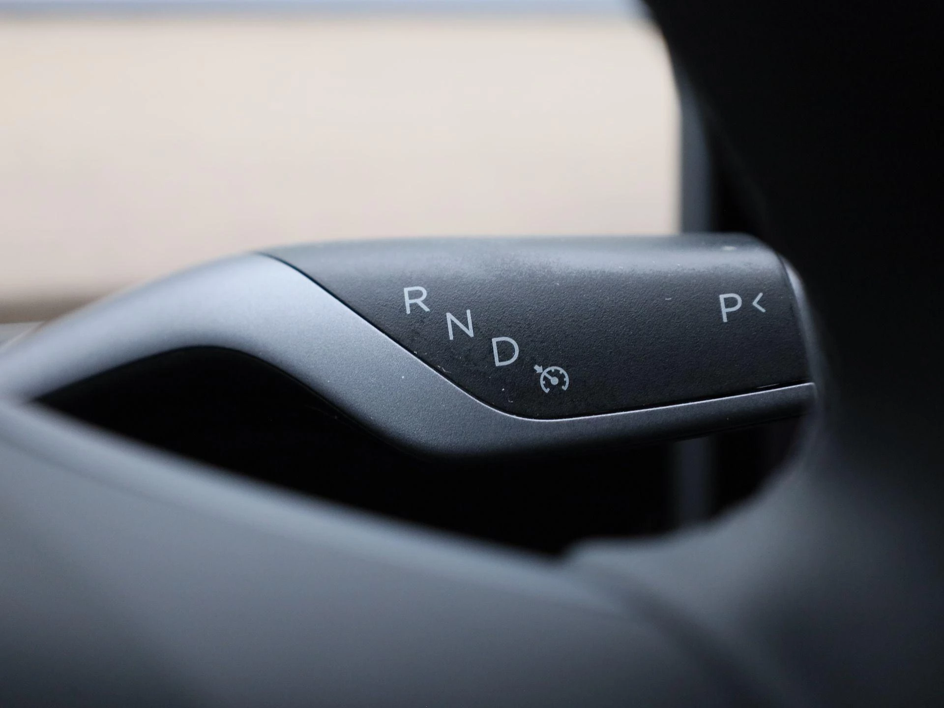 Tesla Model Y RWD