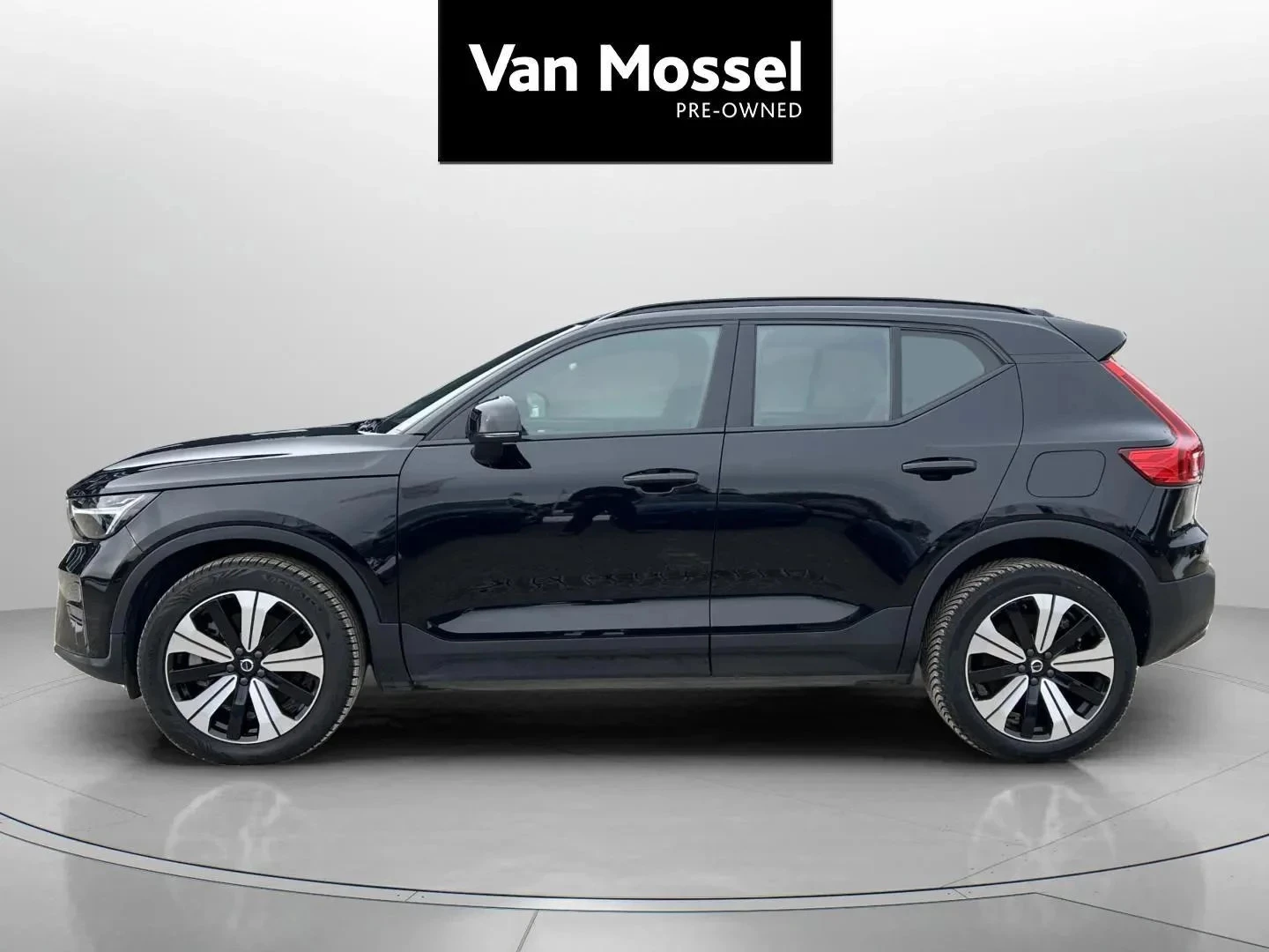 Volvo-XC40-image-7