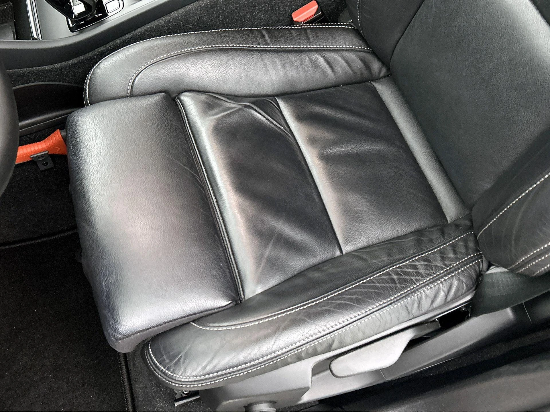 Volvo-XC40-image-16