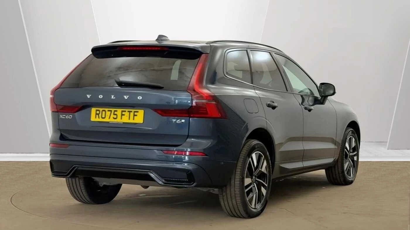 Volvo XC60 T6 AWD PHEV Electric/Petrol Plus Dark