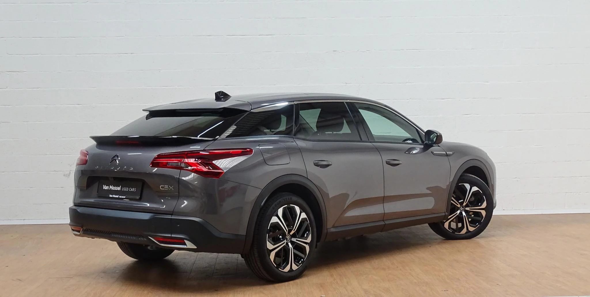 Citroën C5 X Hybrid 225 e-EAT8 Max