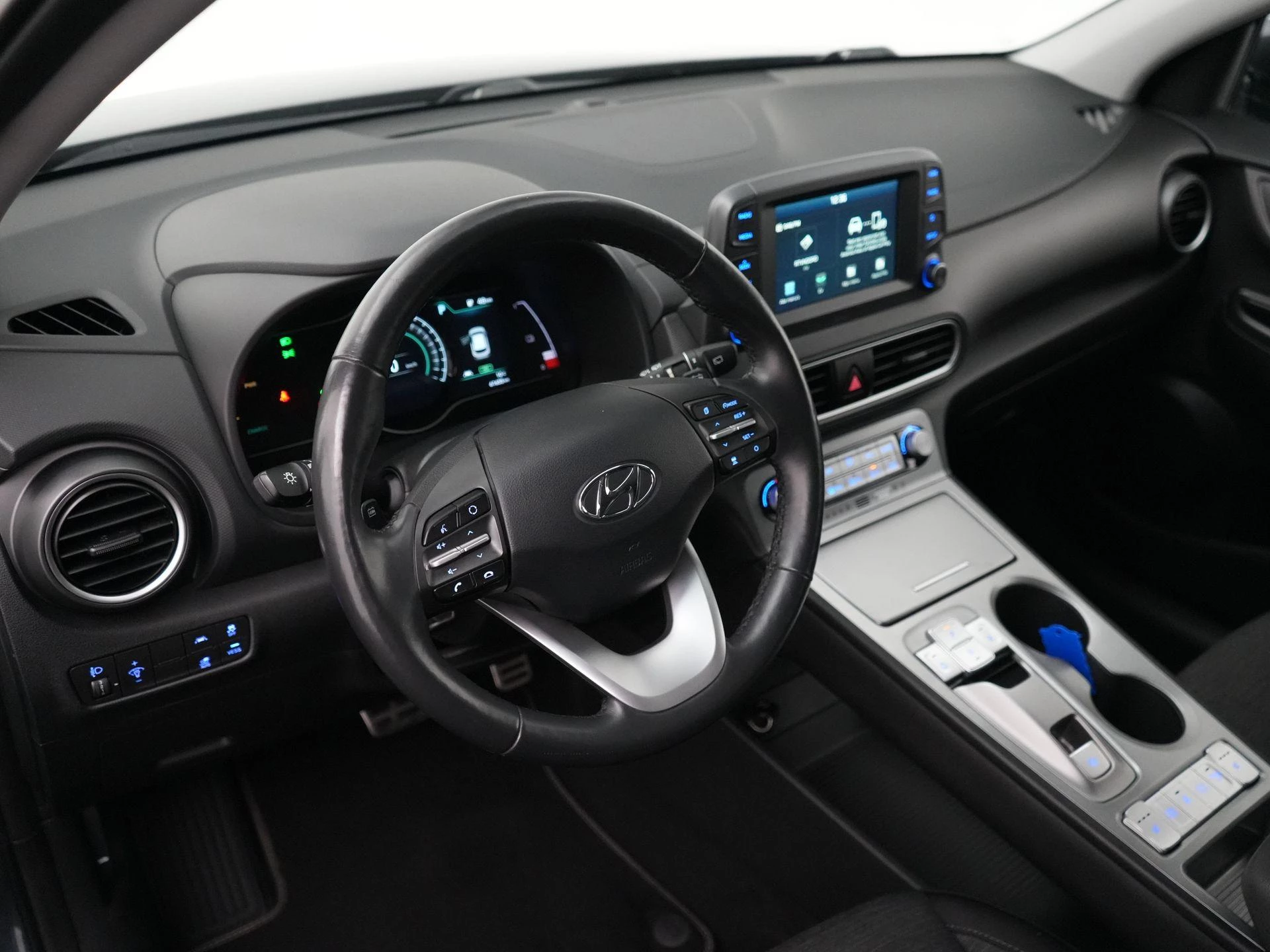 Hyundai-Kona-image-28