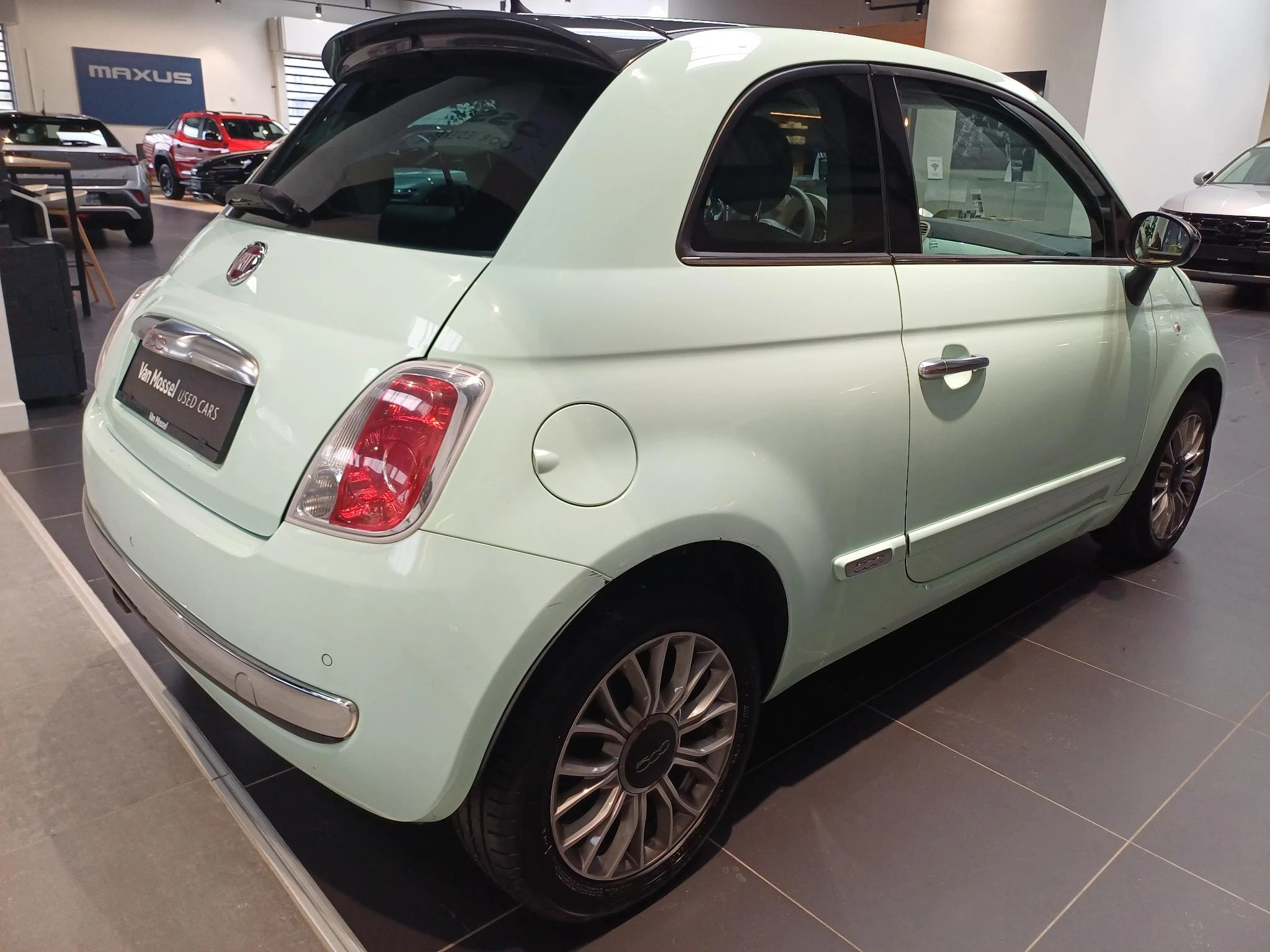 Fiat-500-image-7