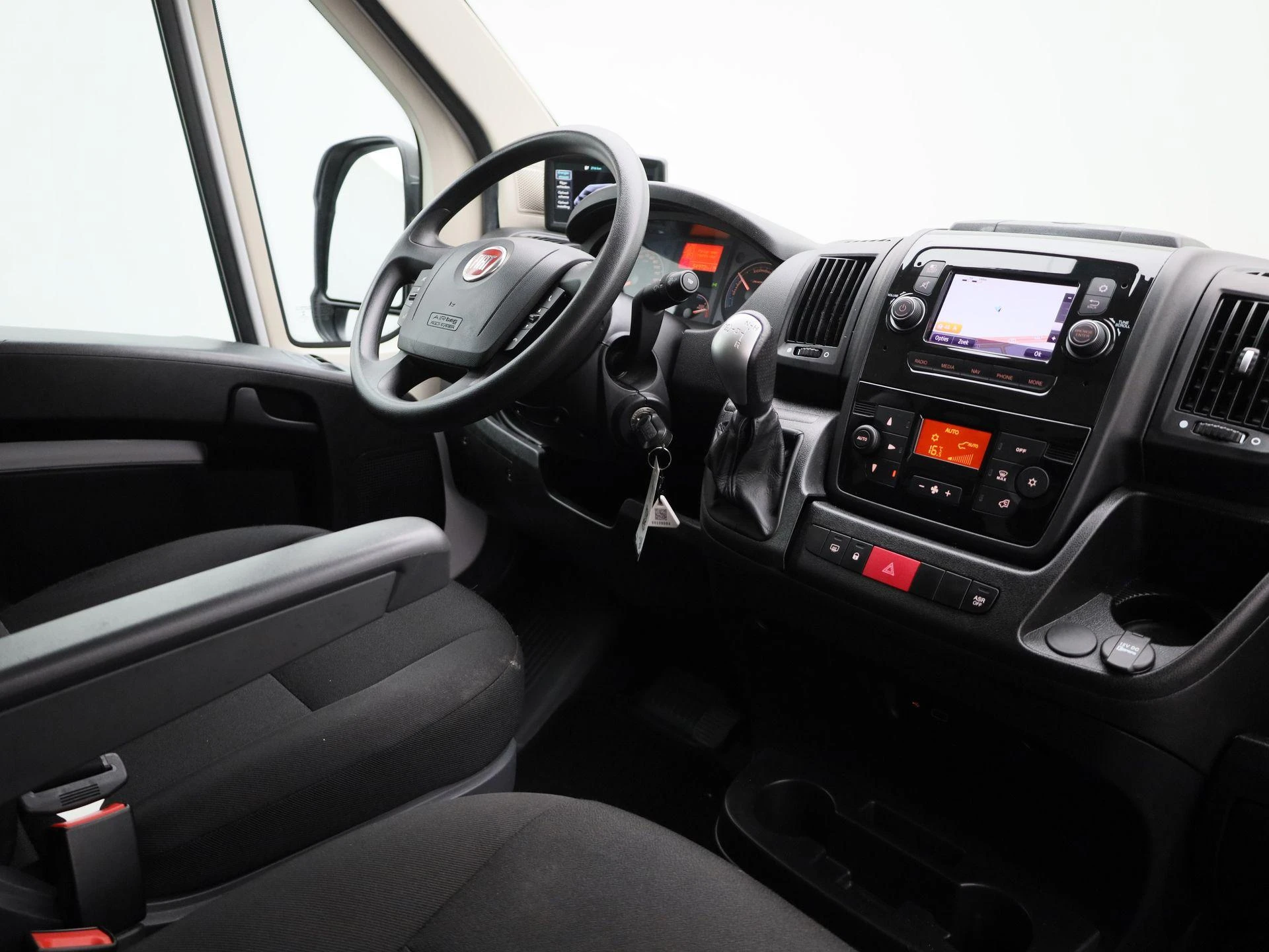 Fiat-E-Ducato-image-6