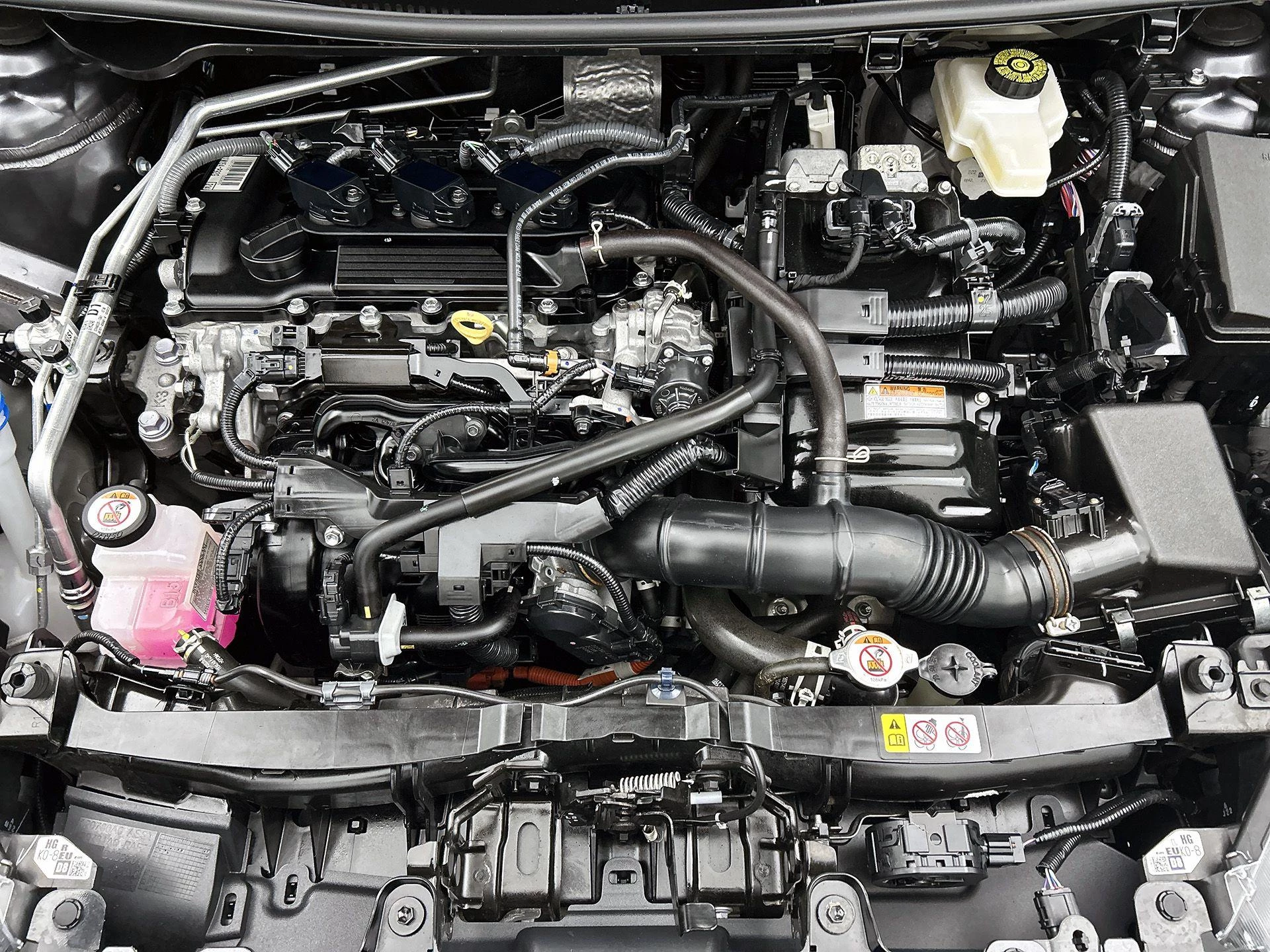 Toyota-Yaris-image-24