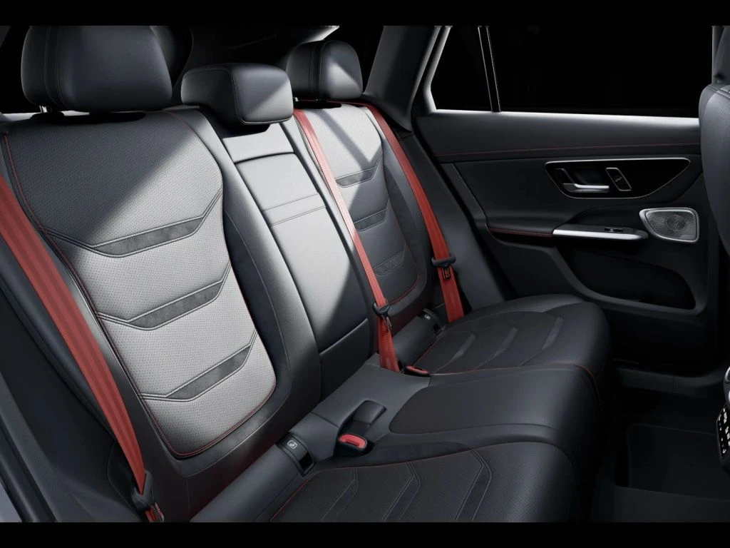 Mercedes-AMG-GLC 53 AMG-image-10