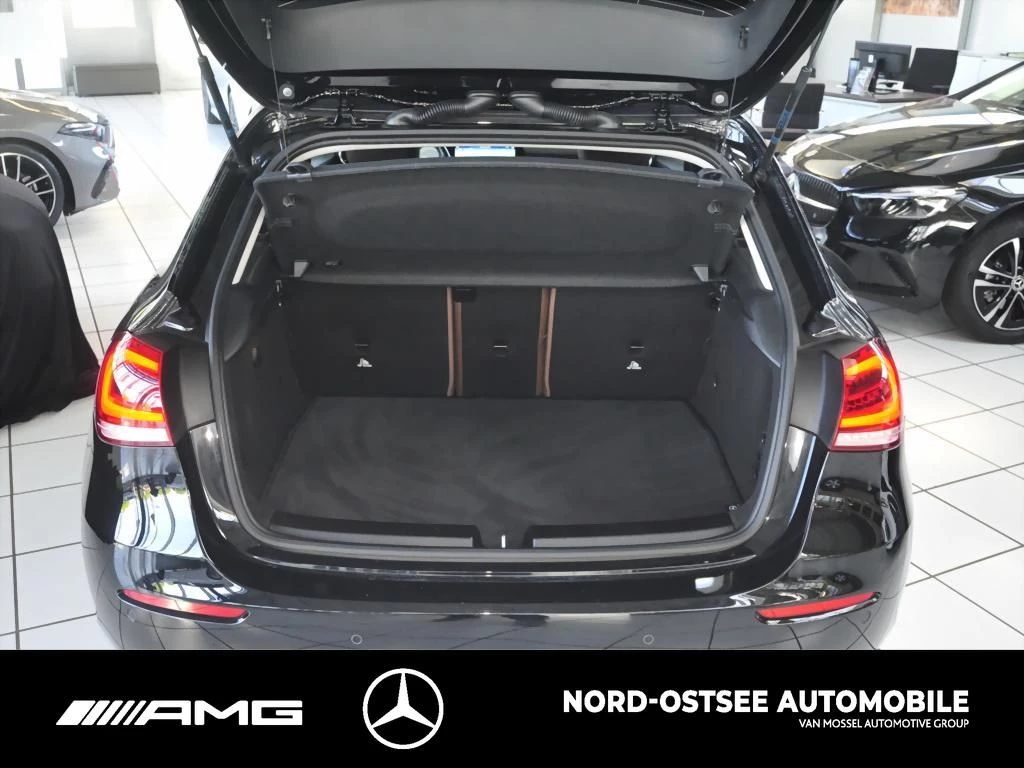 Mercedes-Benz A-Klasse 200 d LED PDC LM TEMPOMAT