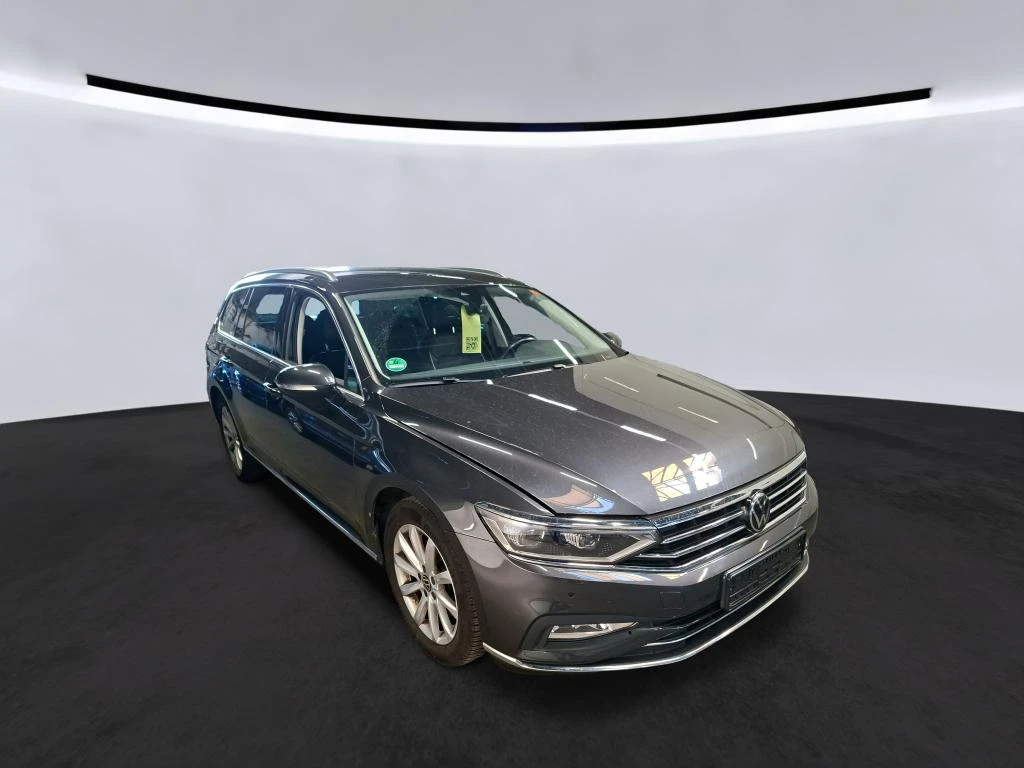 Volkswagen Passat Variant 2.0 TDI DSG Elegance AHK, RFK, IQ.Light, Navi., ACC, 17"Alu.,