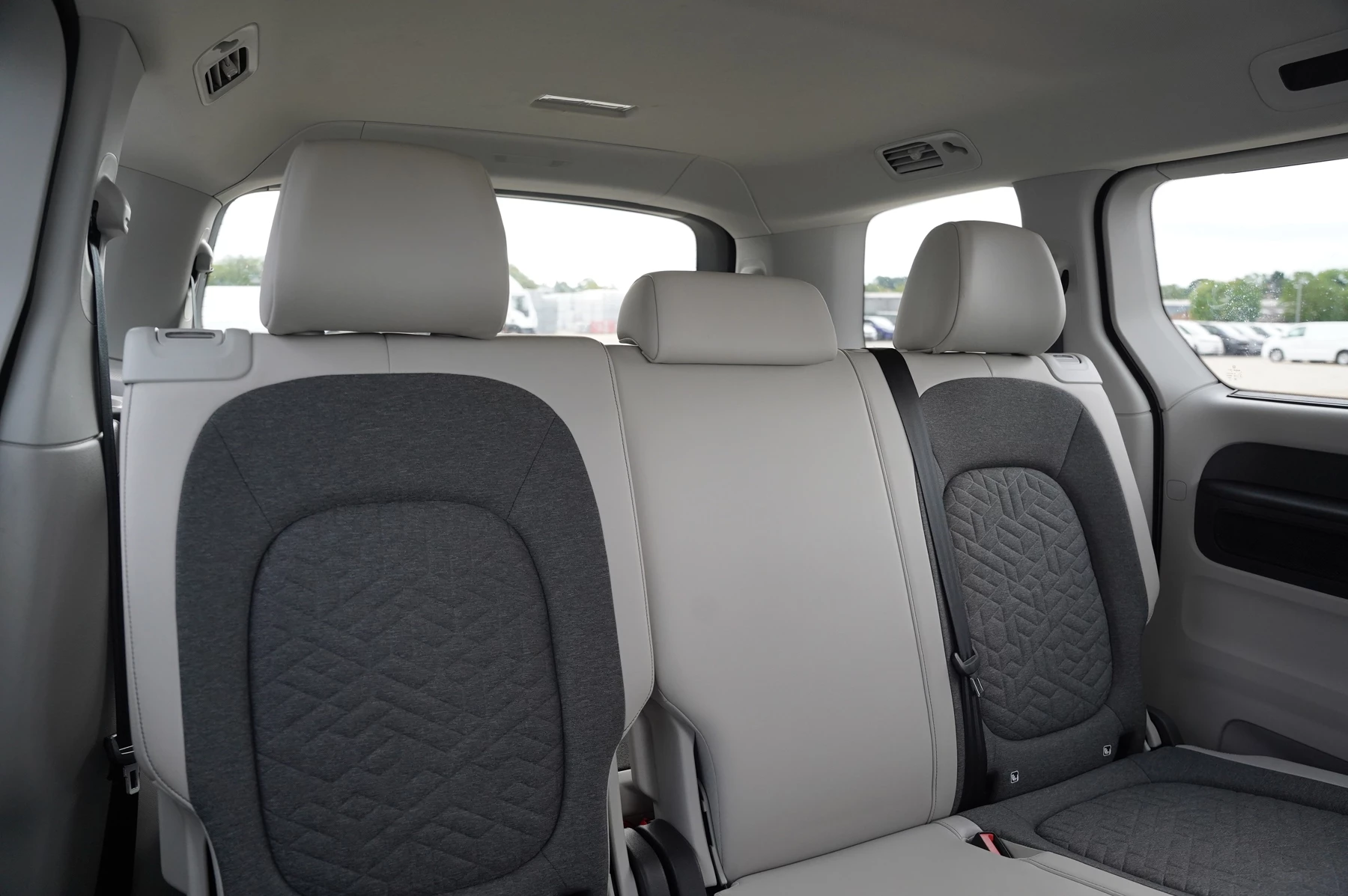 Volkswagen-ID. Buzz-image-10
