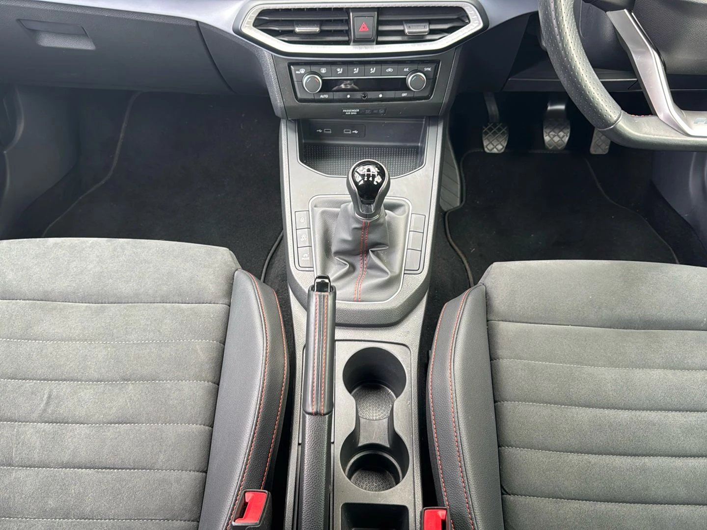 SEAT-Ibiza-image-11
